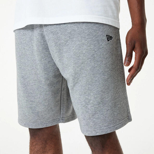 Pantaloni scurti barbati New Era Essentls Short, Gri