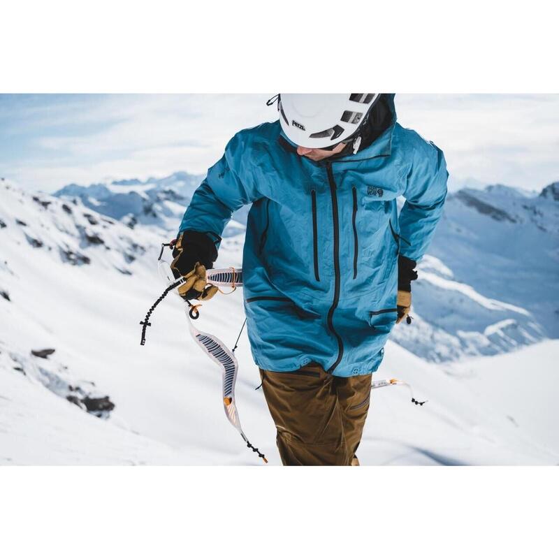 Harnaș Petzl Fly M ultra-ușor și modulabil
