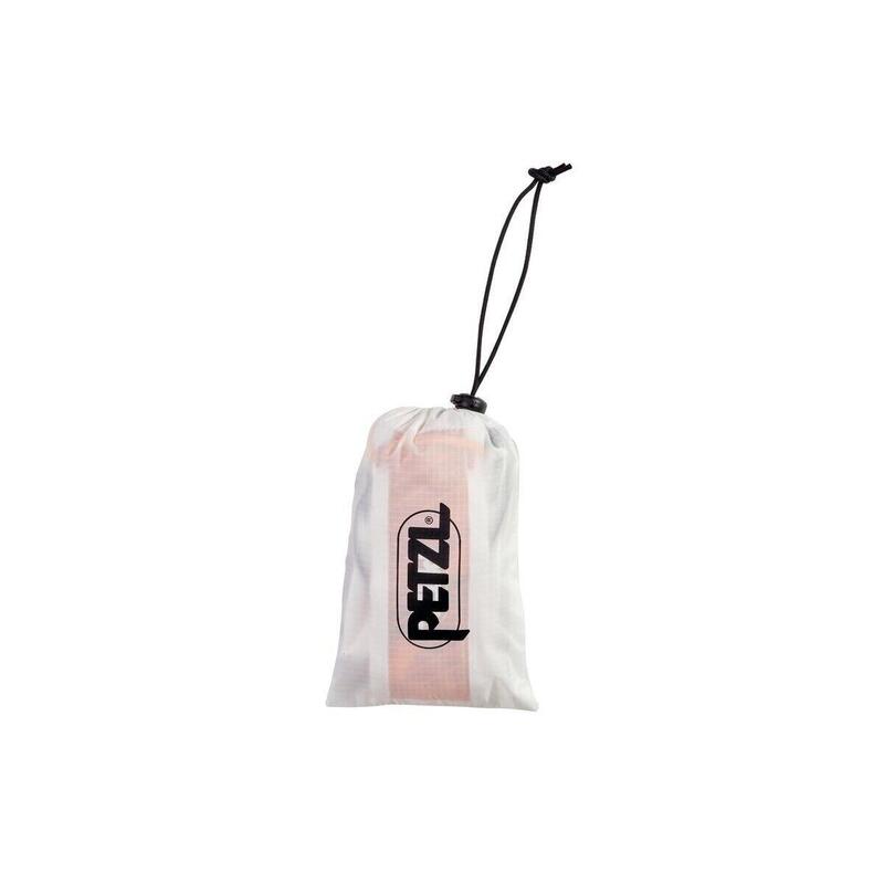 Harnaș Petzl Fly M ultra-ușor și modulabil