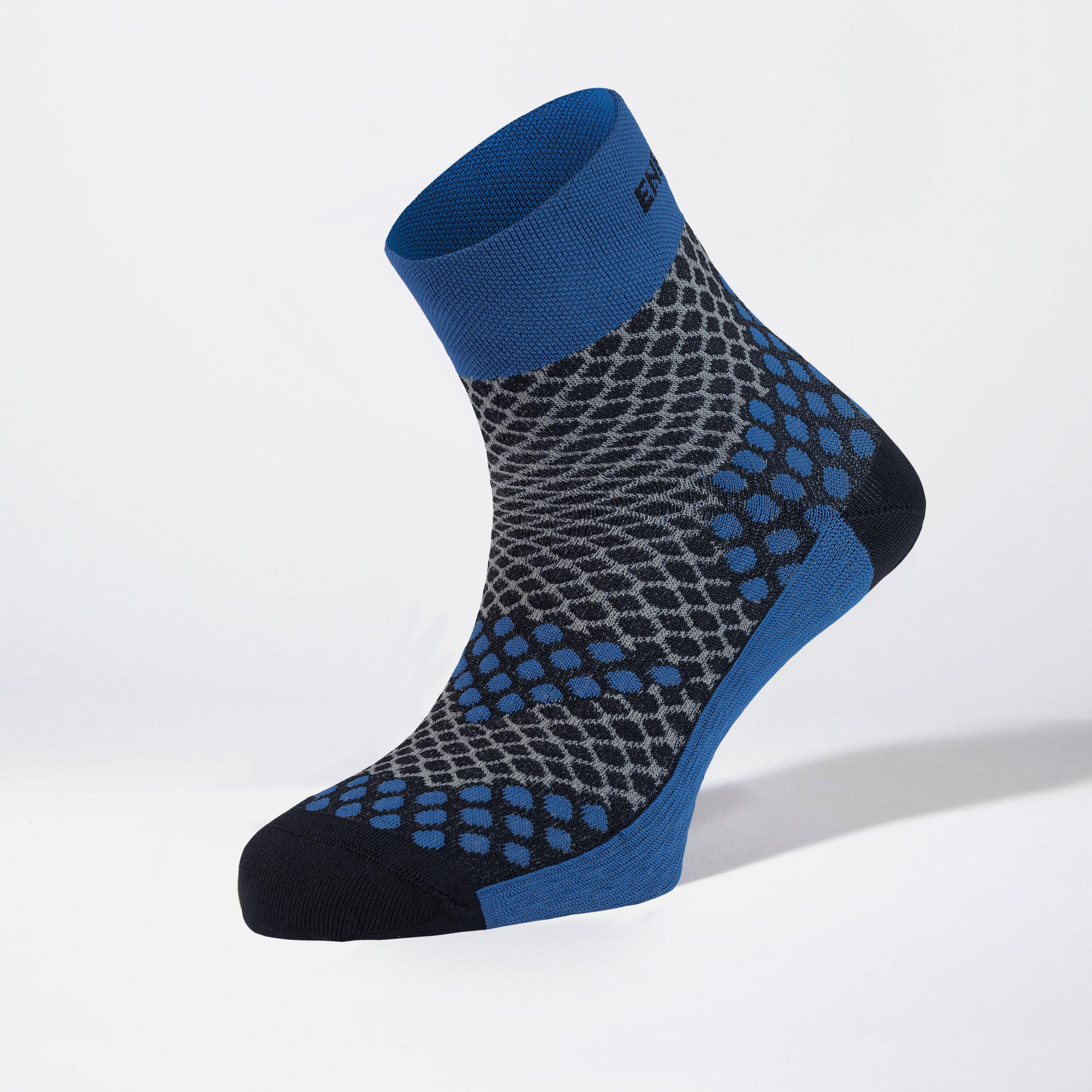Calza tecnica running a compressione, resistente e versatile 2/2