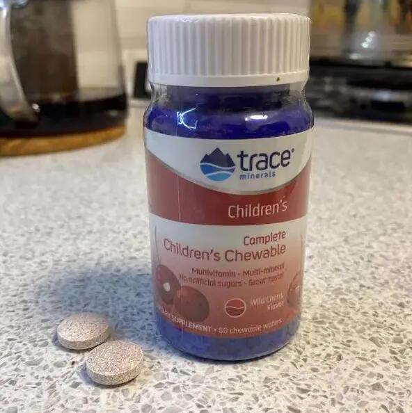 Trace Minerals Multivitamin rágótabletta Gyerekeknek Erdei Cseresznye ízben 60db 2/5