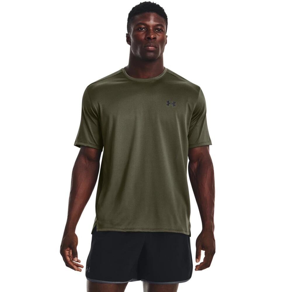 UNDER ARMOUR picture