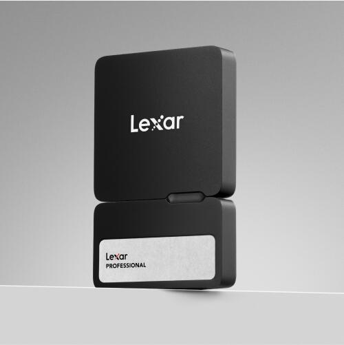SSD Portátil 2TB Lexar Professional Go con Hub 2/3