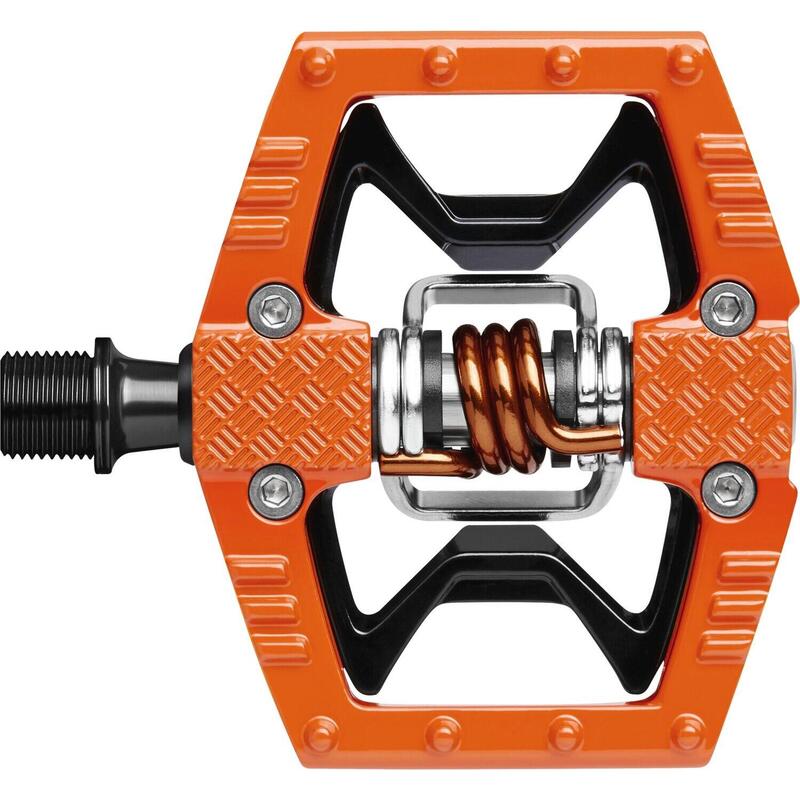 Pédales d'arret Double Shot orange      10295€ 13500€ -23%    * La vente débute le 09/07/2025     CRANKBROTHERS Pédales d'arret Double Shot orangeVendu exclusivement en ligne   