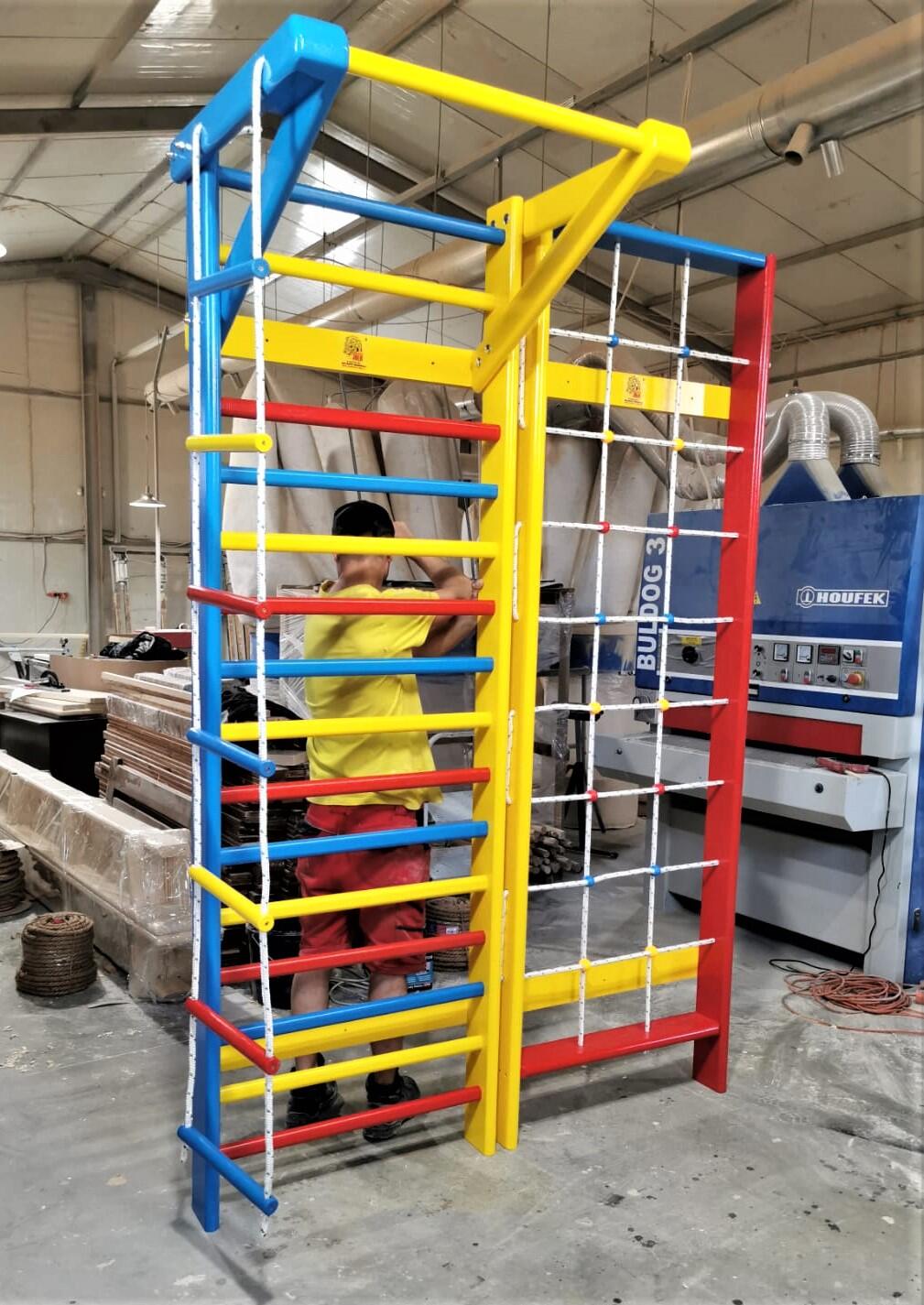 Spalier Gimnastica Multifunctional, 245x160 cm, Colorat, 15 BARE - M5450C4