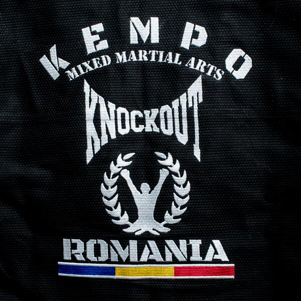 Kimono KEMPO Knockout Senior A0