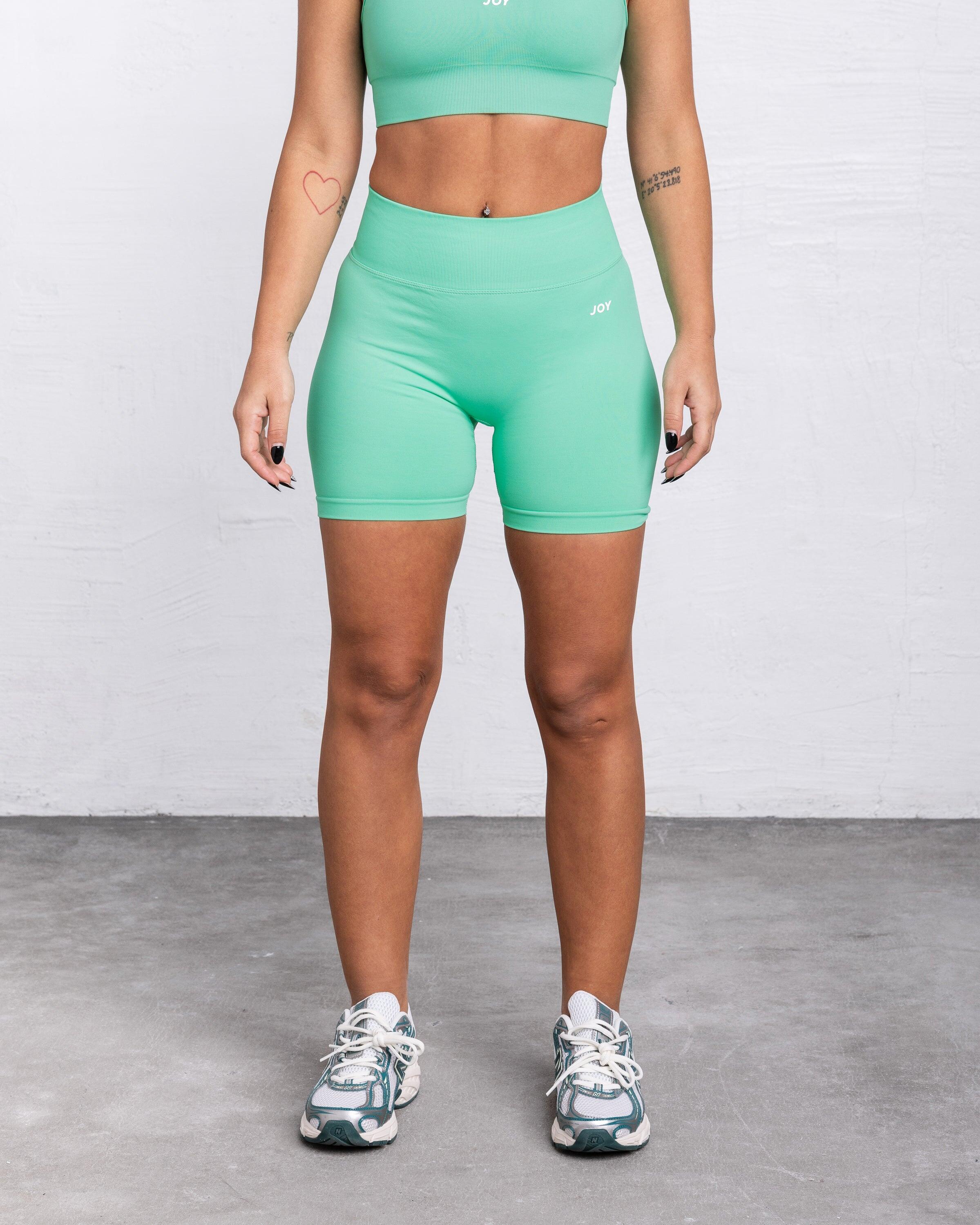 JOY STUDIO Short Dames Sculpt Scrunch - Groen