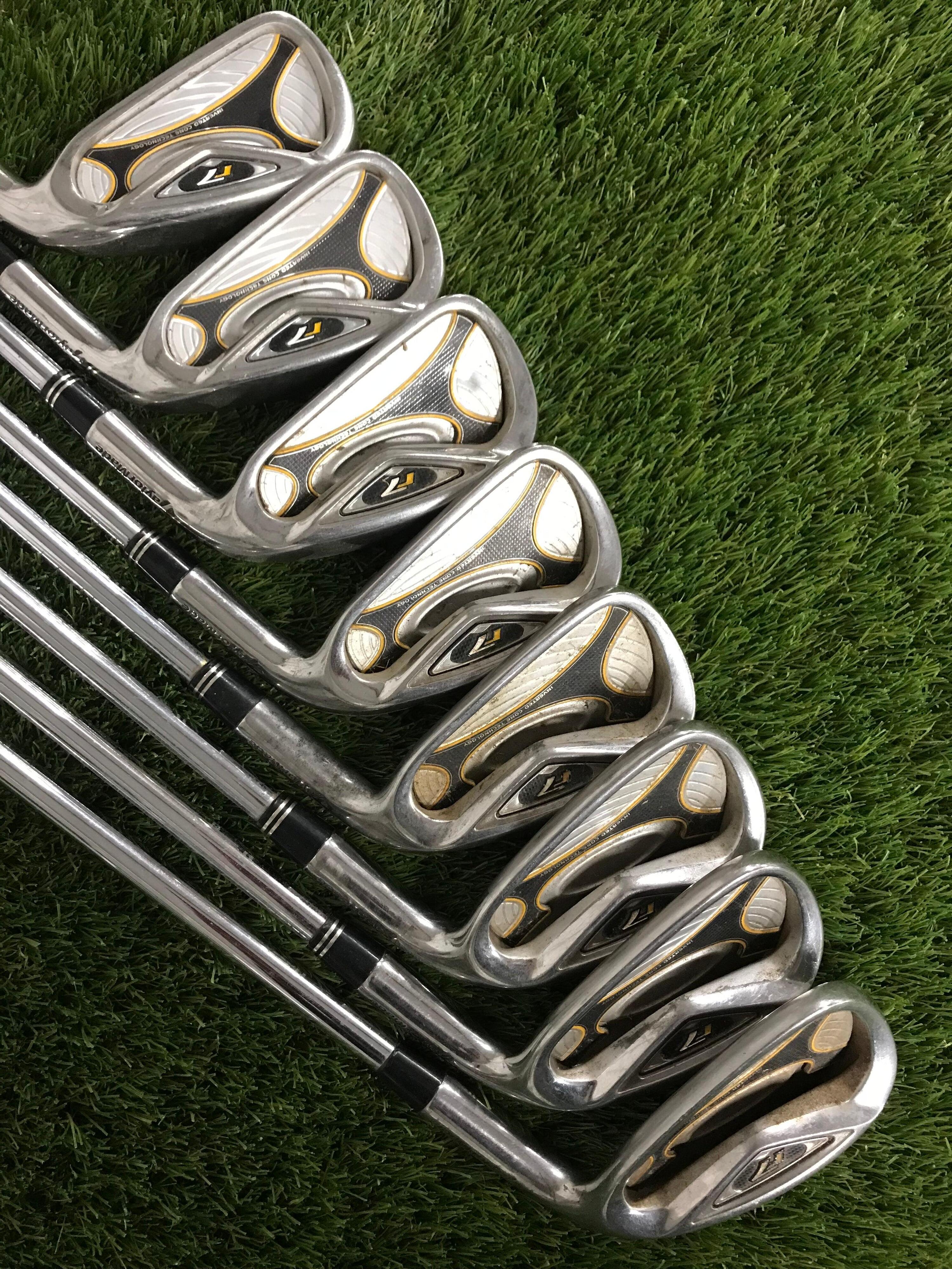 GRADE B-Taylormade R7 Irons 3-PW 1/3