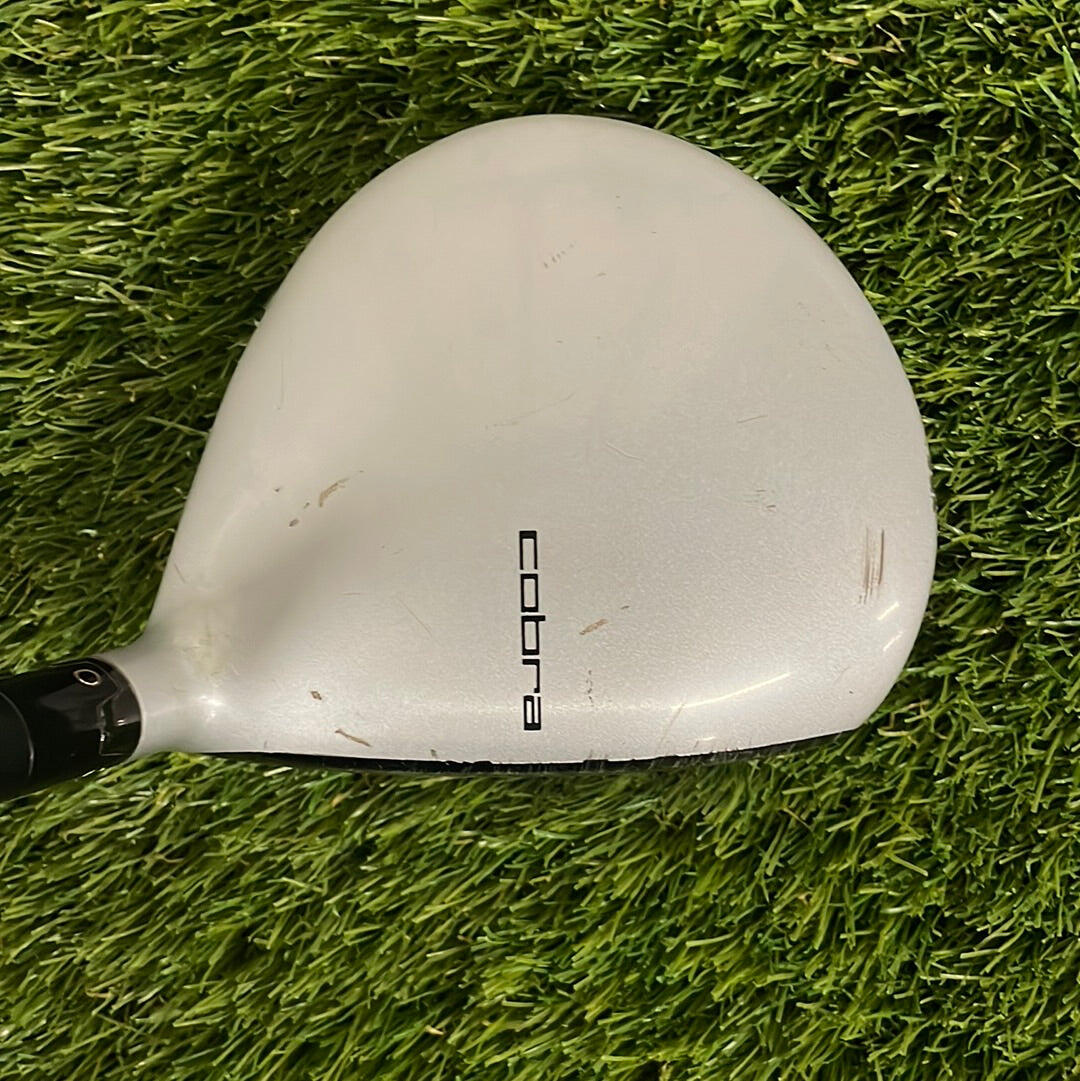 GRADE B-Cobra AMP FWY 2/4