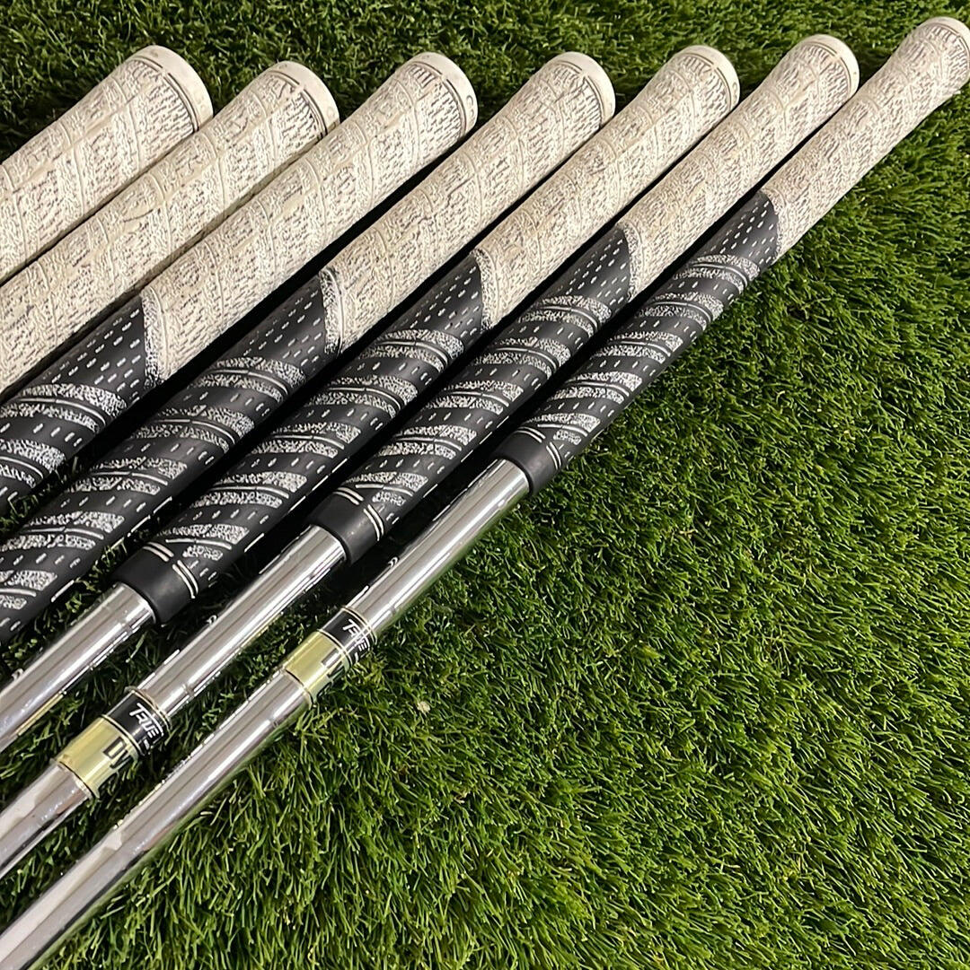 COBRA Cobra PRO AMP CELL 4-PW/Irons
