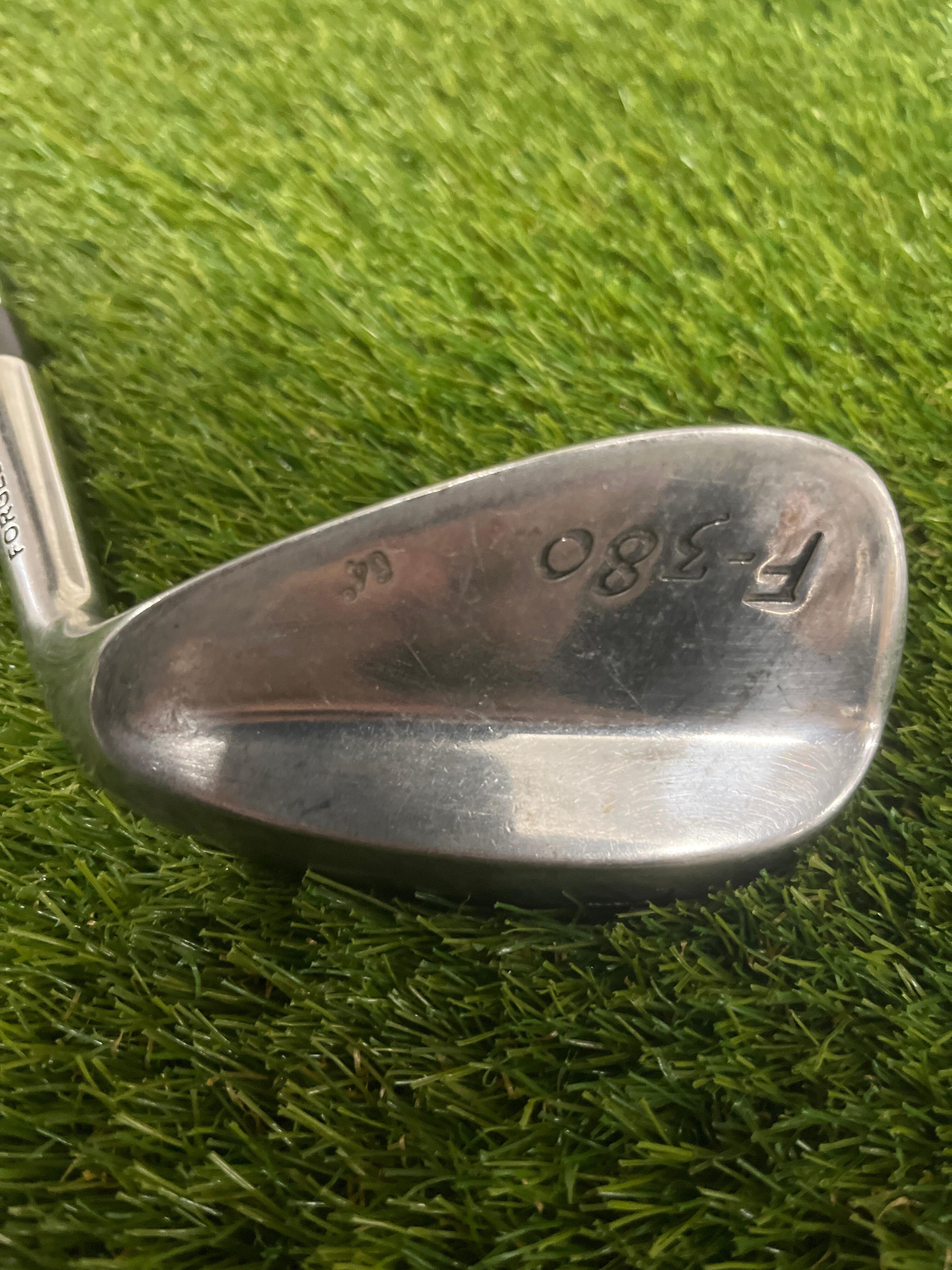 GRADE B-F380 64 Lob Wedge 2/3