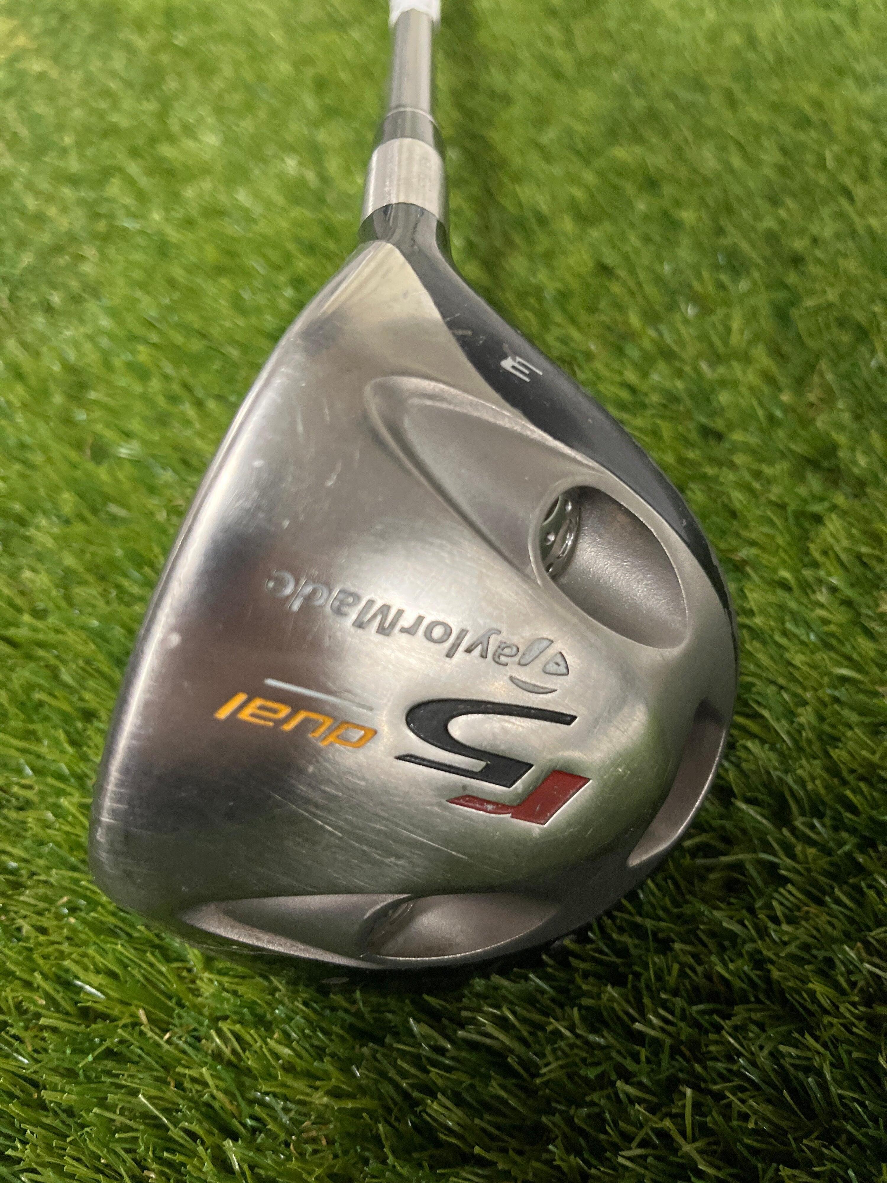 TaylorMade r5 Dual 5 Wood Regular Graphite Shaft TaylorMade Grip TaylorMade r5 Dual 5 Wood Regular Graphite Shaft TaylorMade Grip