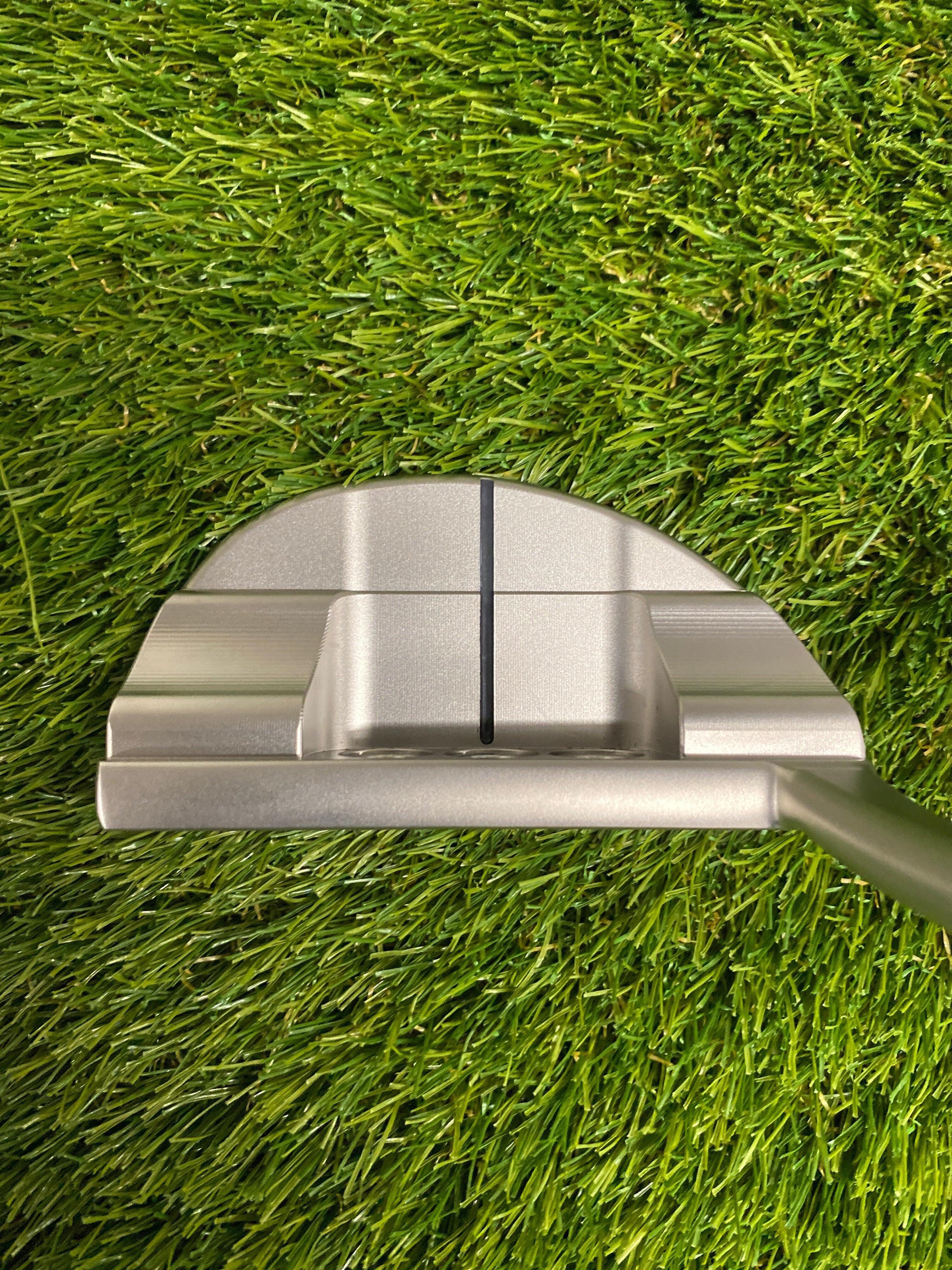 SCOTTY CAMERON GRADE B-Scotty Cameron Super Select Delmar Putter