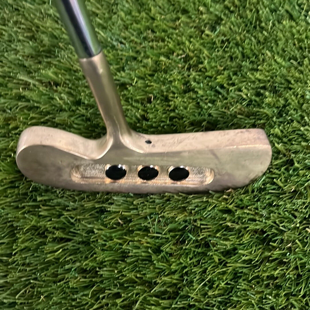 SPALDING GRADE B-Spalding TPM Gold Putter