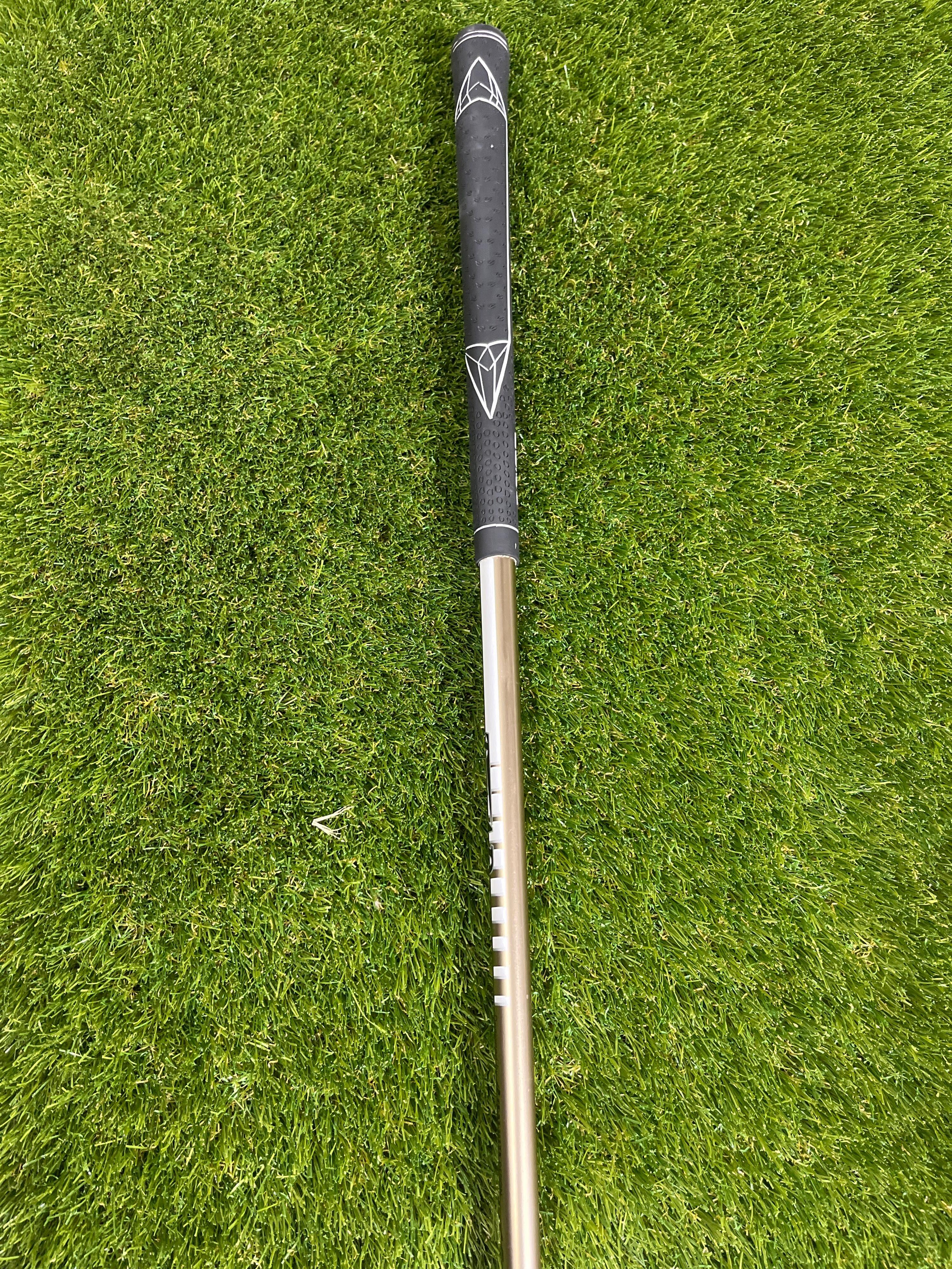 GRADE B-Titleist 980F 15 FWY 4/4