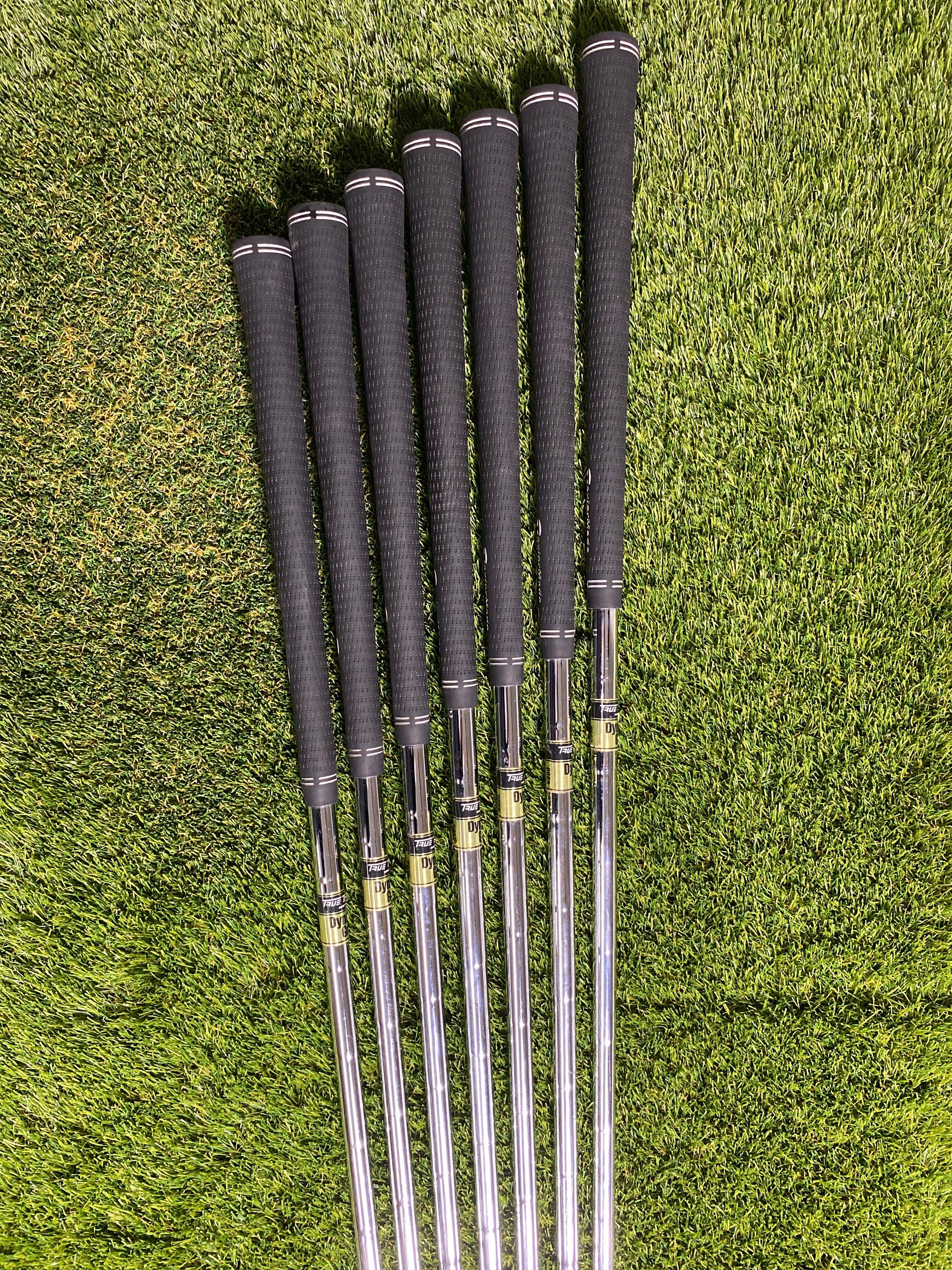 クラブ TaylorMade P730 4i-P dynamic gold TaylorMade P730 4i-P dynamic gold