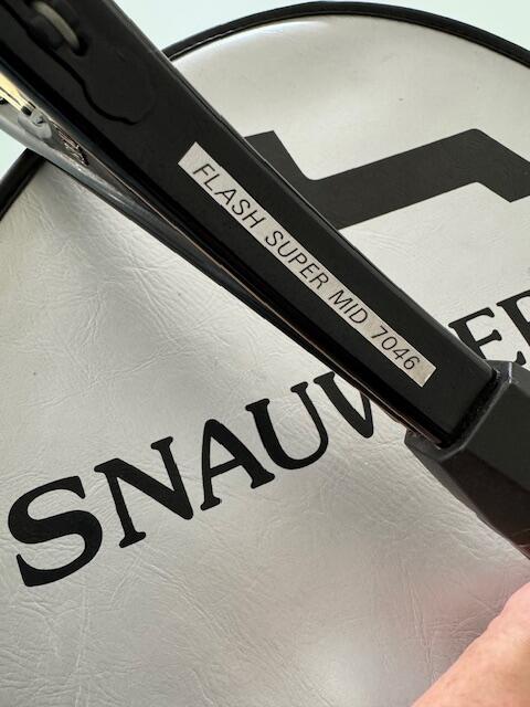Tussen Particulieren - Tennisracket Snauwaert 2/5
