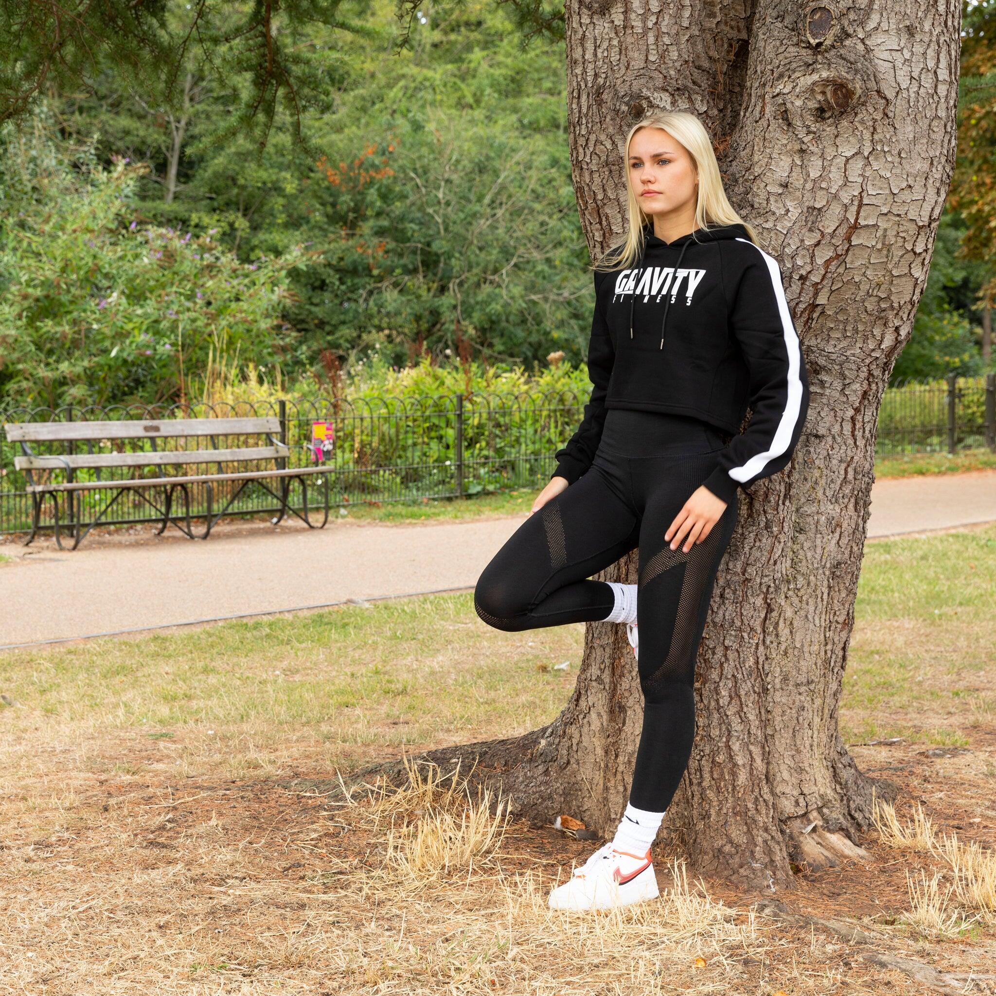 Gravity Fitness "LOGO" Ladies Cropped Hoodie 6/7