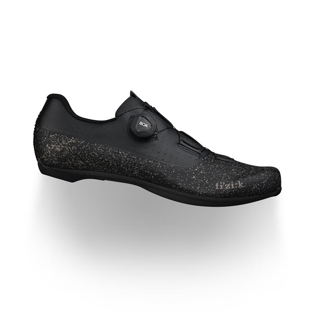 FIZIK TEMPO OVERCURVE R4 WIDE ROAD SHOES - BLACK
