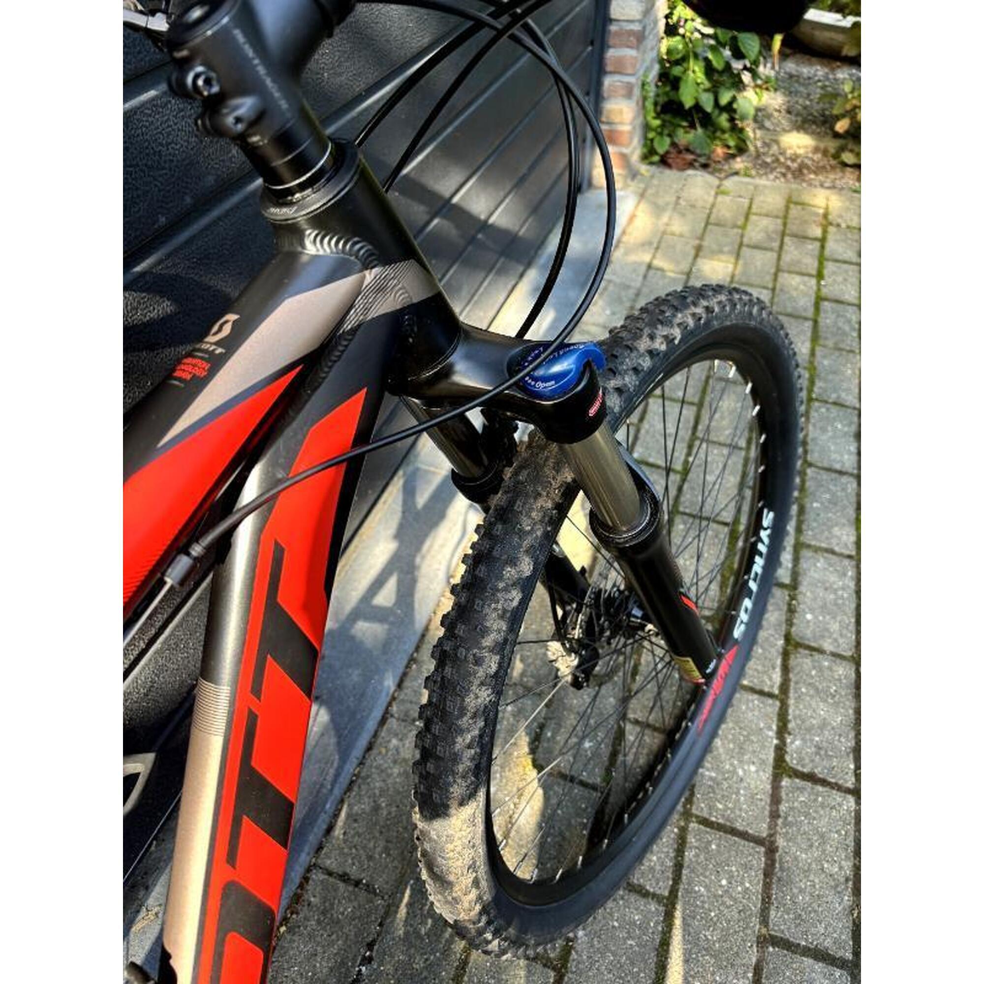 Entre Particuliers - VTT SCOTT SCALE 770