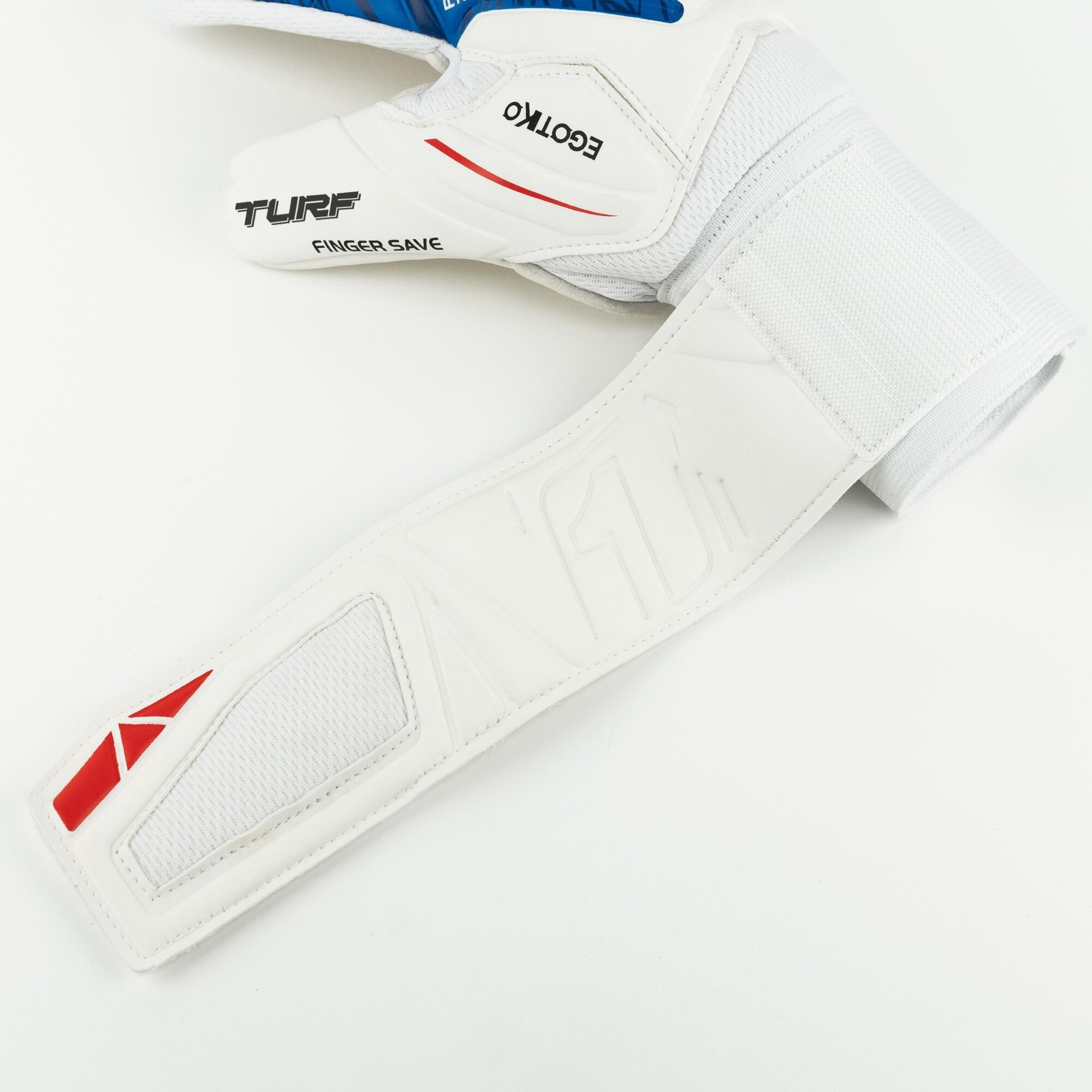 Rinat Egotiko Vengador Spine Turf Junior Goalkeeper Gloves 4/6