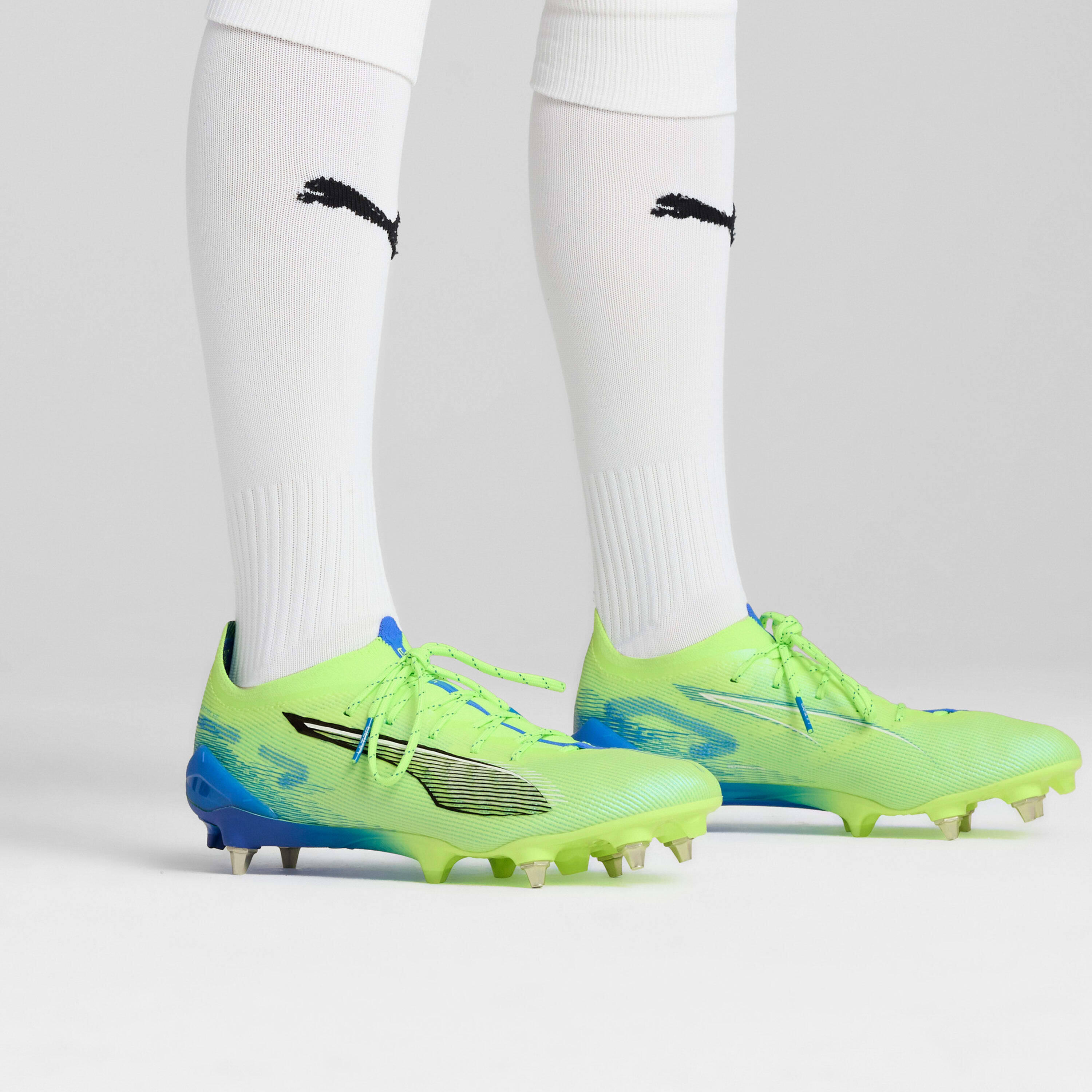 Crampons Puma Ultra 5 Ultimate MxSG Vert et bleu 4/7