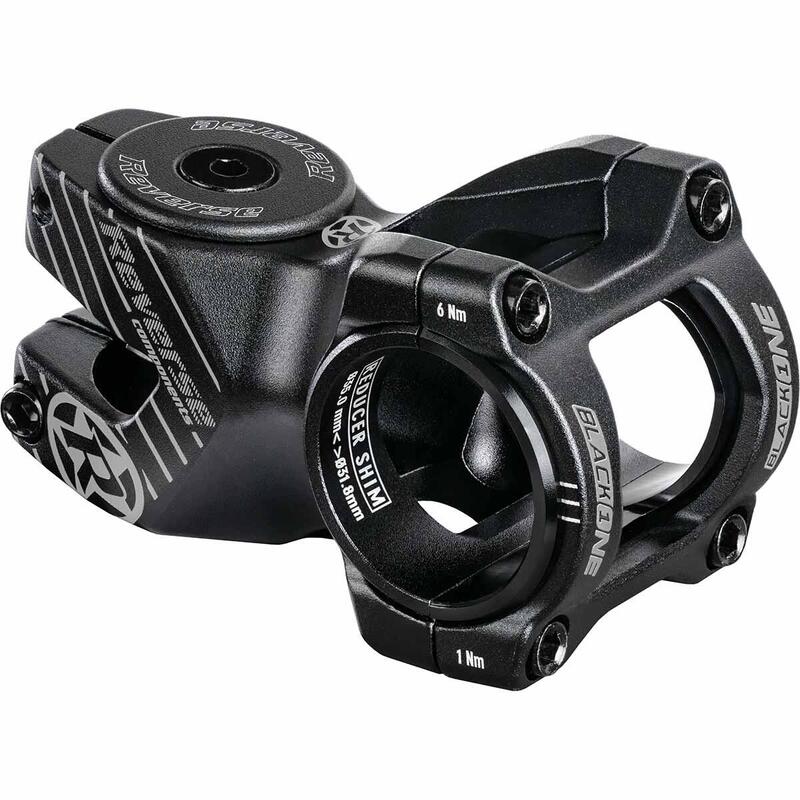 Black ONE D-2 Potence 50 mm - noir/gris      6190€ 6990€ -11%    * La vente débute le 03/06/2025    REVERSE Black ONE D-2 Potence 50 mm - noir/grisVendu exclusivement en ligne   