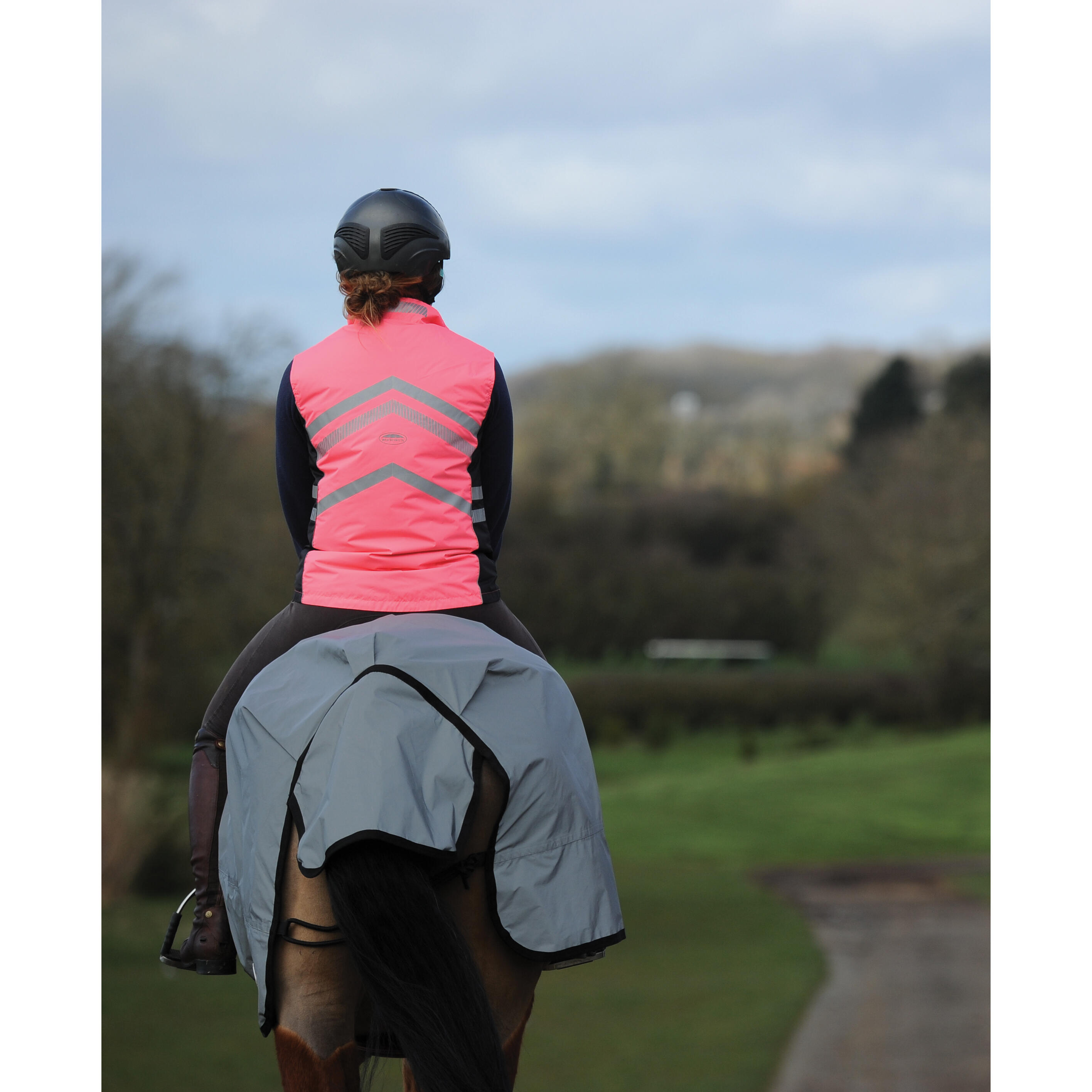 Manta impermeable reflectante para caballos Weatherbeeta 4/5