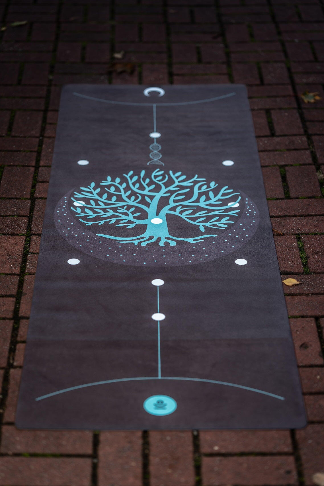 Mata do jogi Moonholi Kabbalah z antypoślizgową powierzchnią 2/7