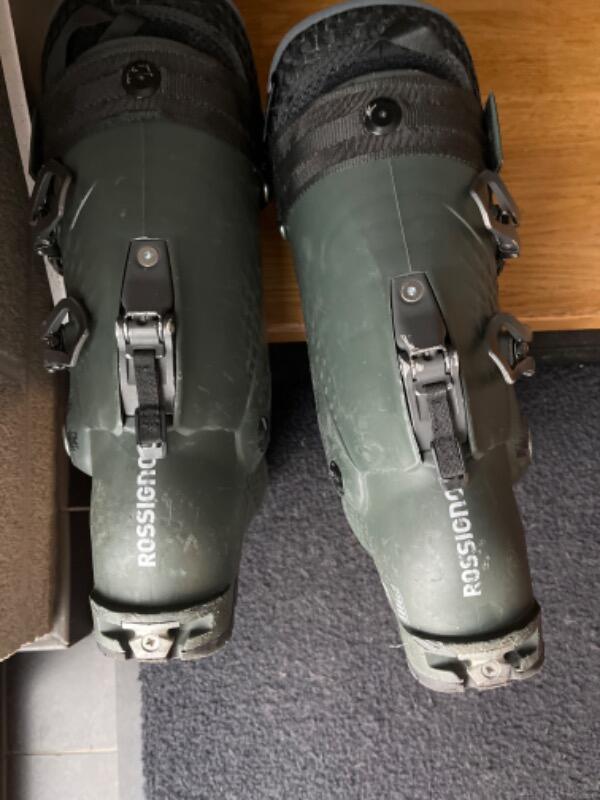 Tussen Particulieren - Skischoenen 4/5