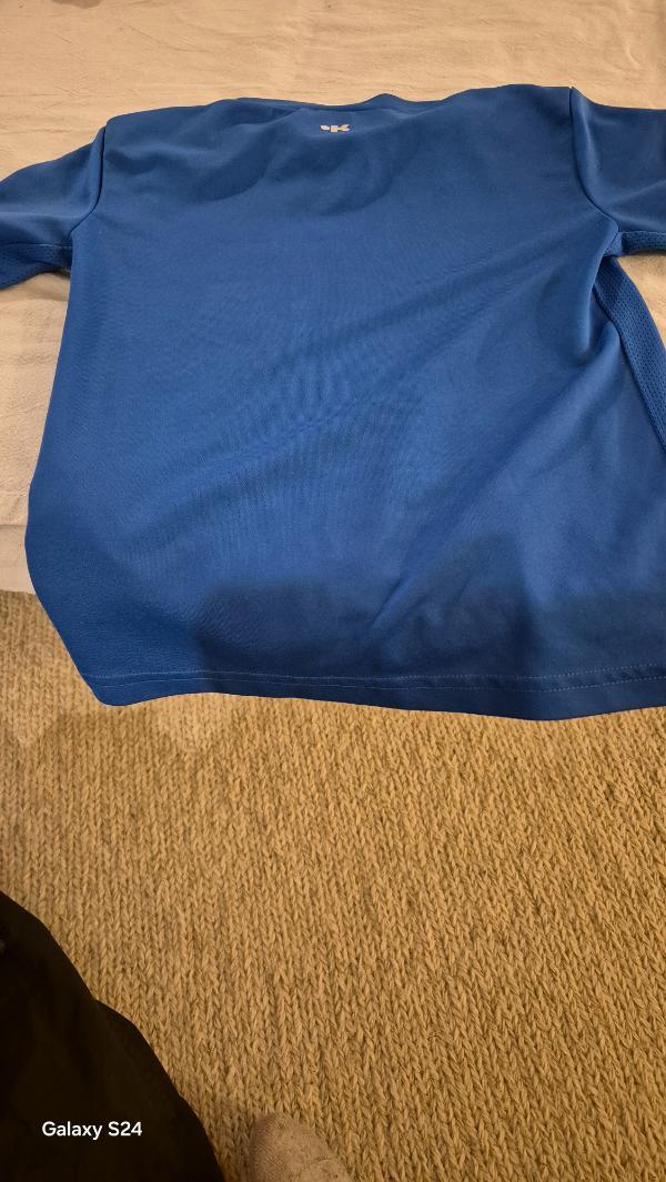 Tussen Particulieren - Kipsta voetbalshirt 2/2