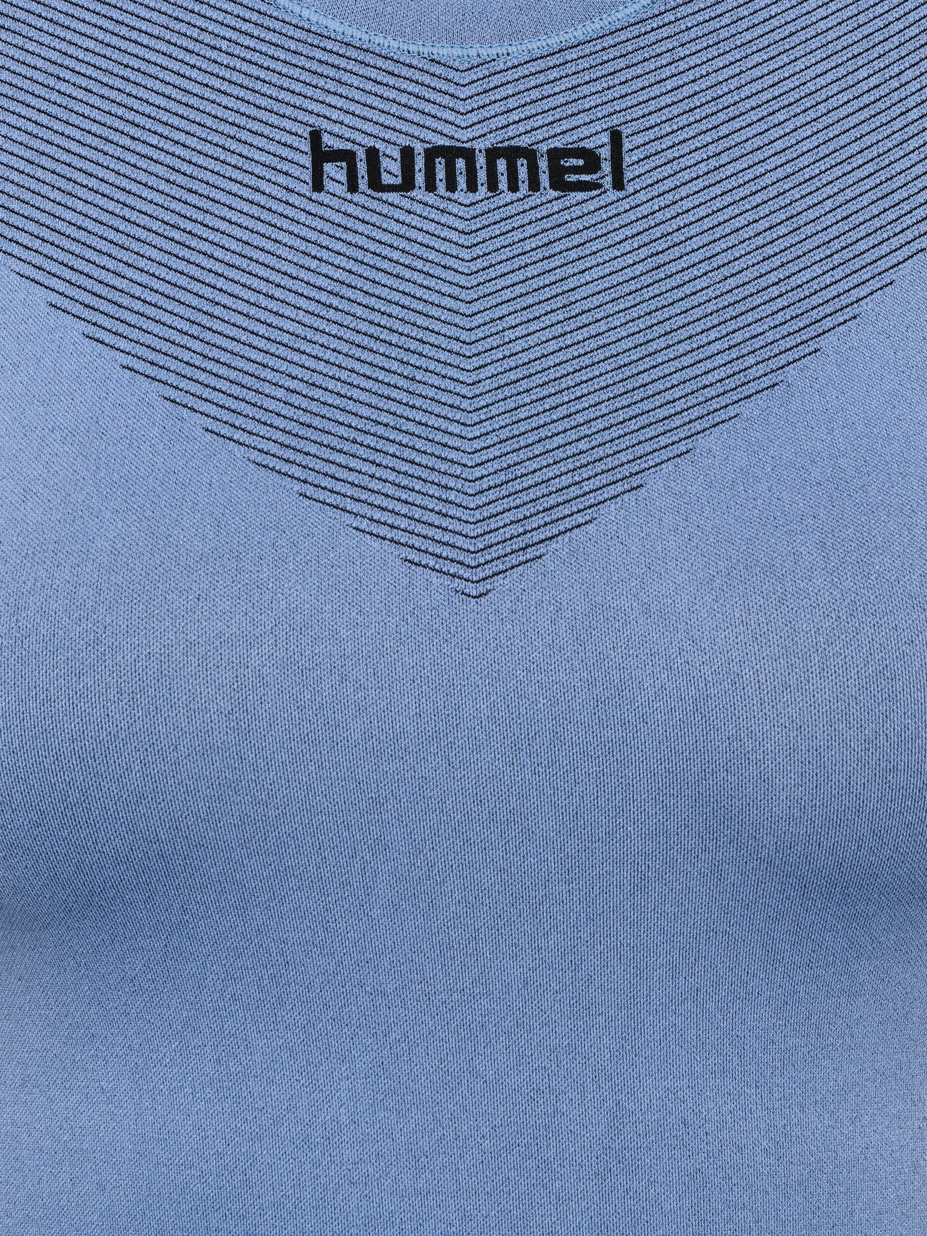Enfiler T-Shirt Hummel First Femme 3/7