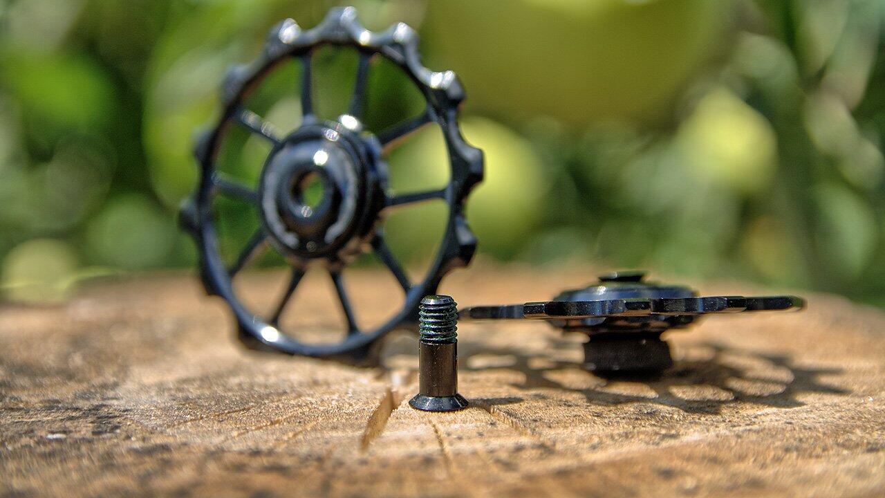 Kółeczka przerzutki TOKEN TK1724 TBT ceramika SHIMANO, SRAM, 11s, 12s  Szosa 4/6