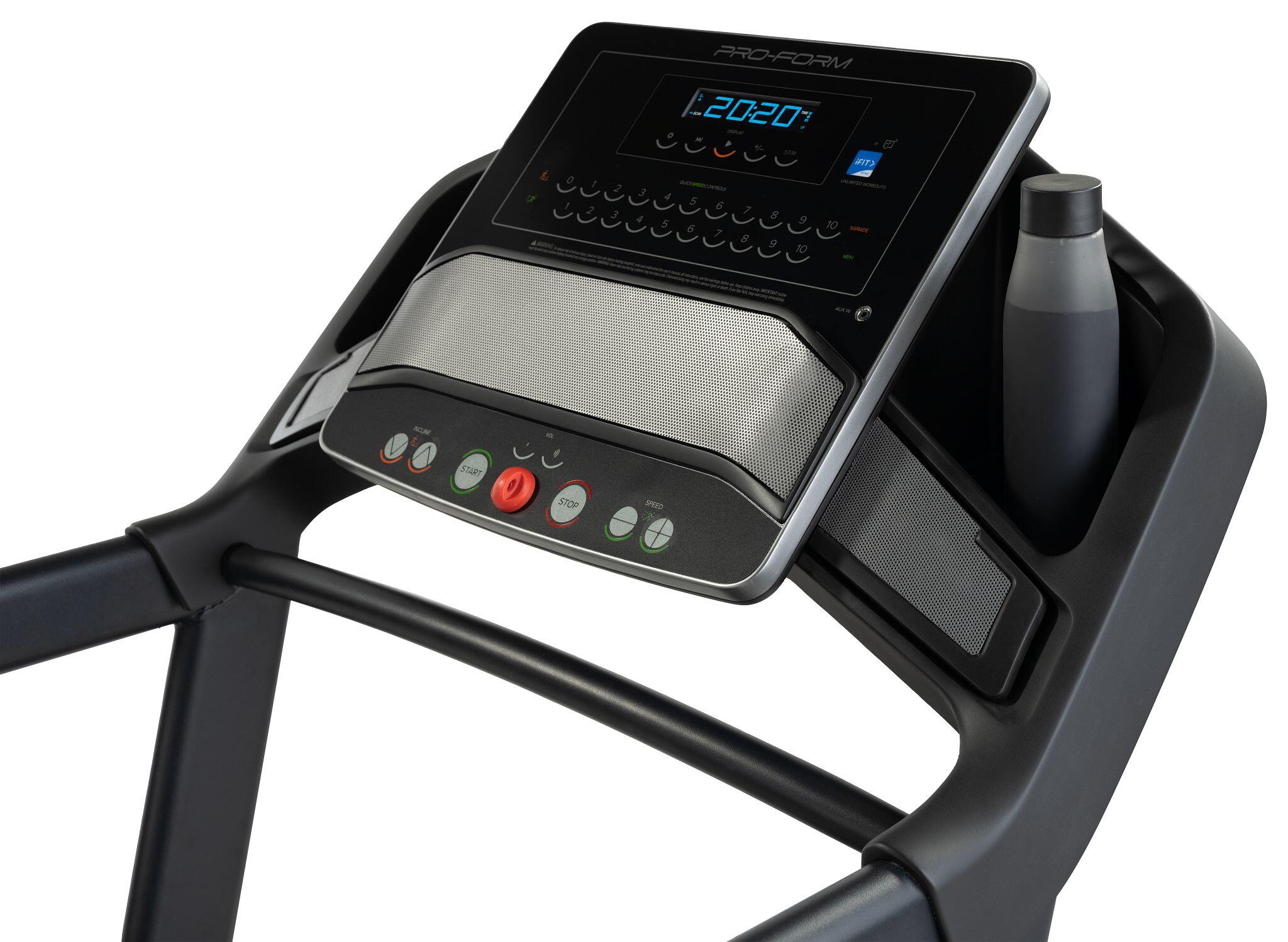 Loopband Carbon TL iFIT aangesloten / 16 km/u 2/7