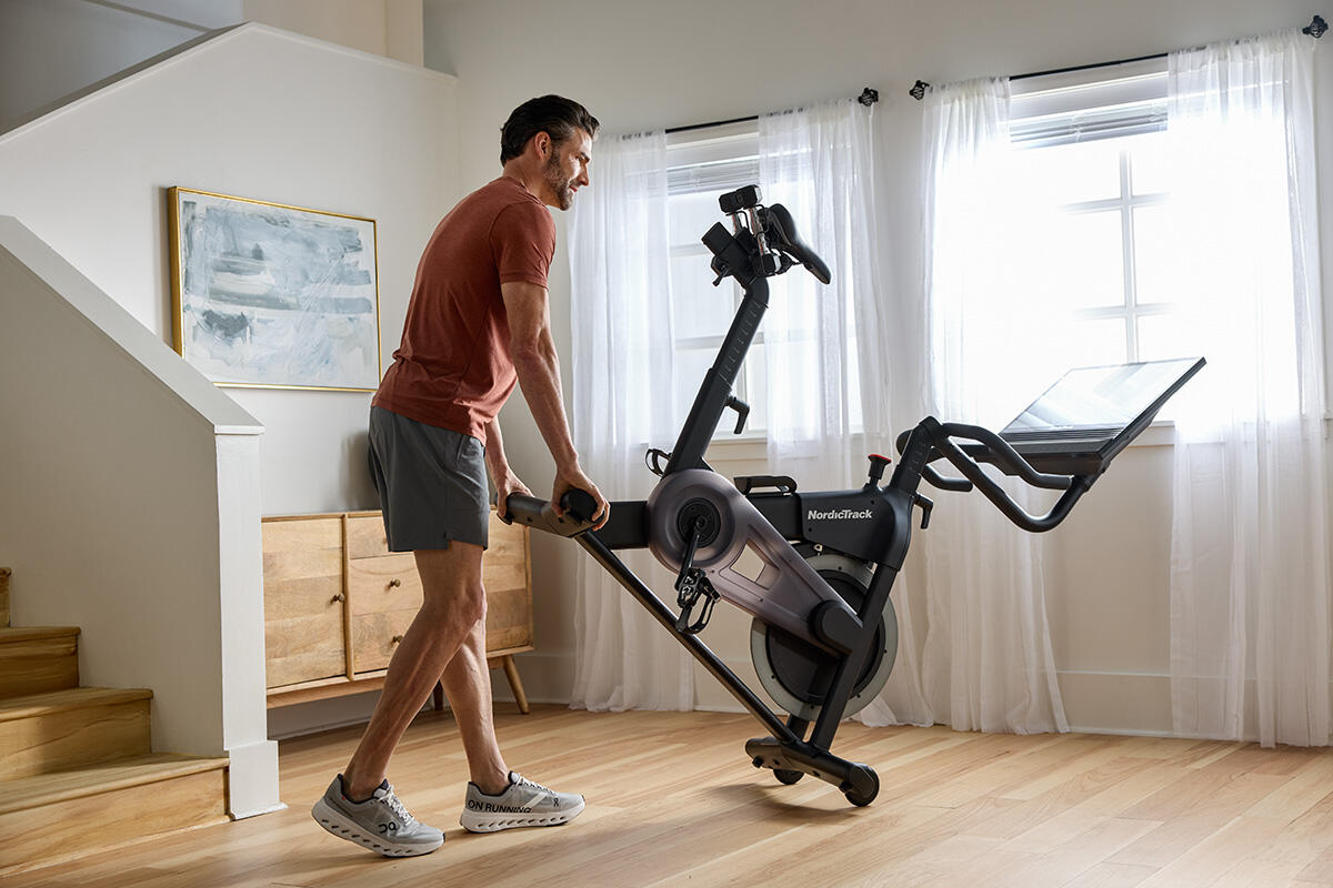 Hometrainer 24 Studio Bike / 24 weerstandsniveaus + Twee halters 4/7