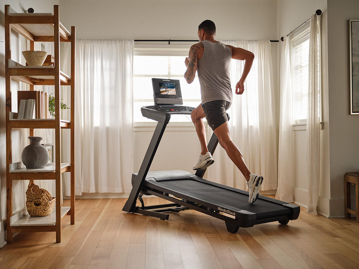Loopband T-serie 10 / 10” scherm / 20 km/u 7/7