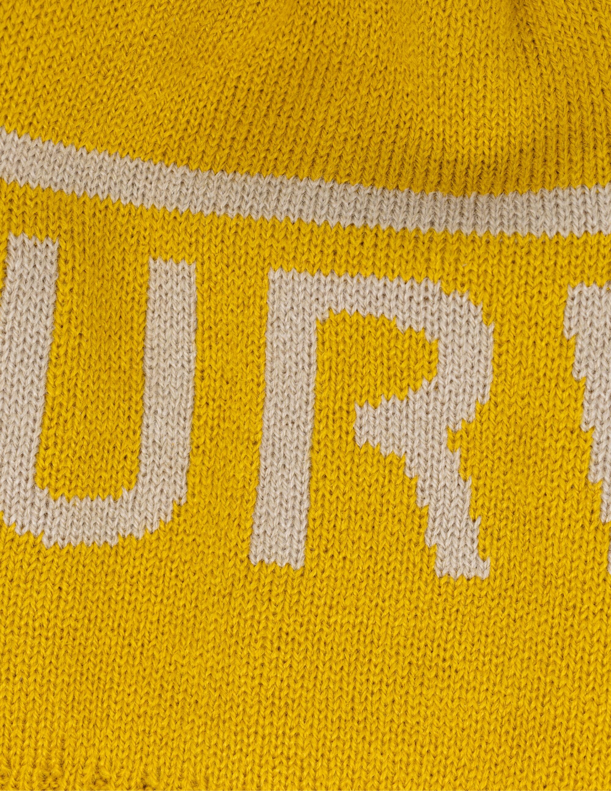 Czapka zimowa Colourwear Fluffball 3/3