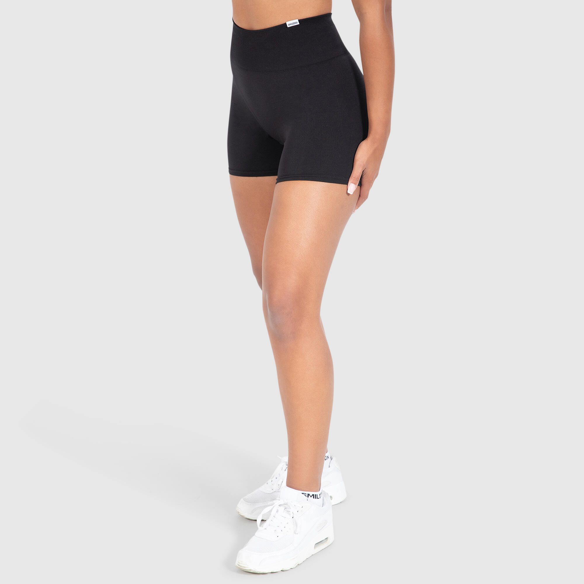 Damen Shorts Amaze Ultra Schwarz 2/6