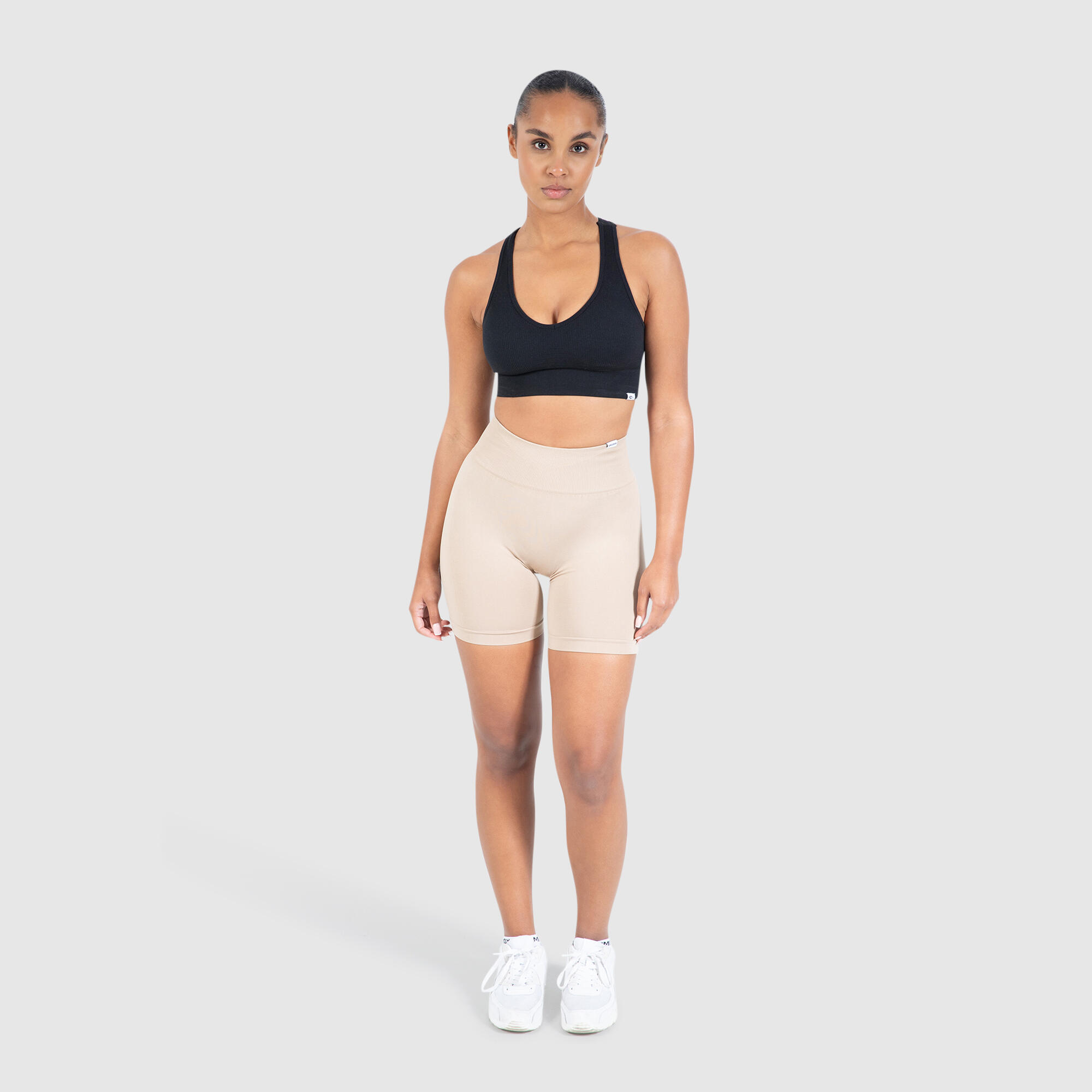 Damen Shorts Amaze Scrunch Beige 3/6