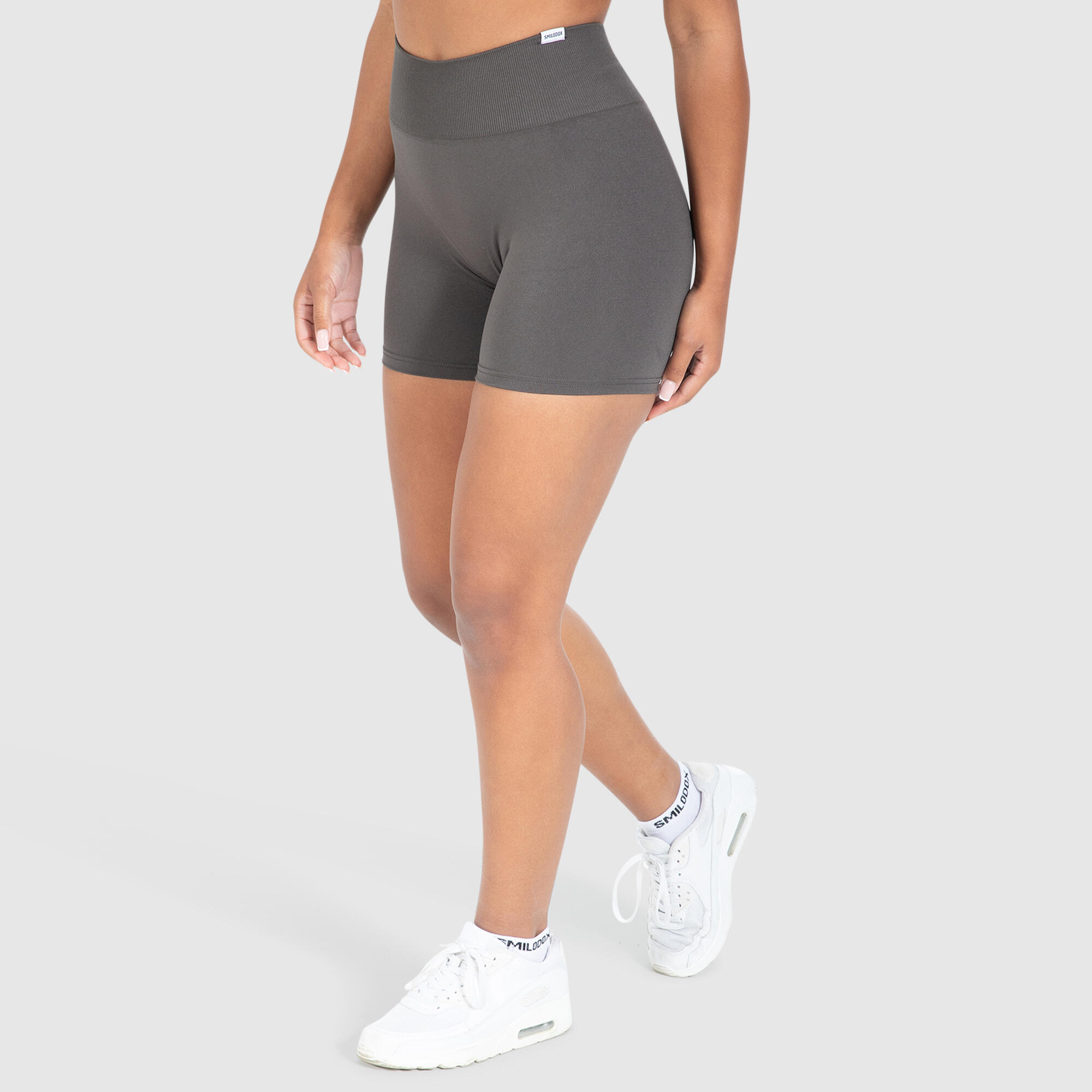 Damen Shorts Amaze Ultra Dunkelgrau 2/6