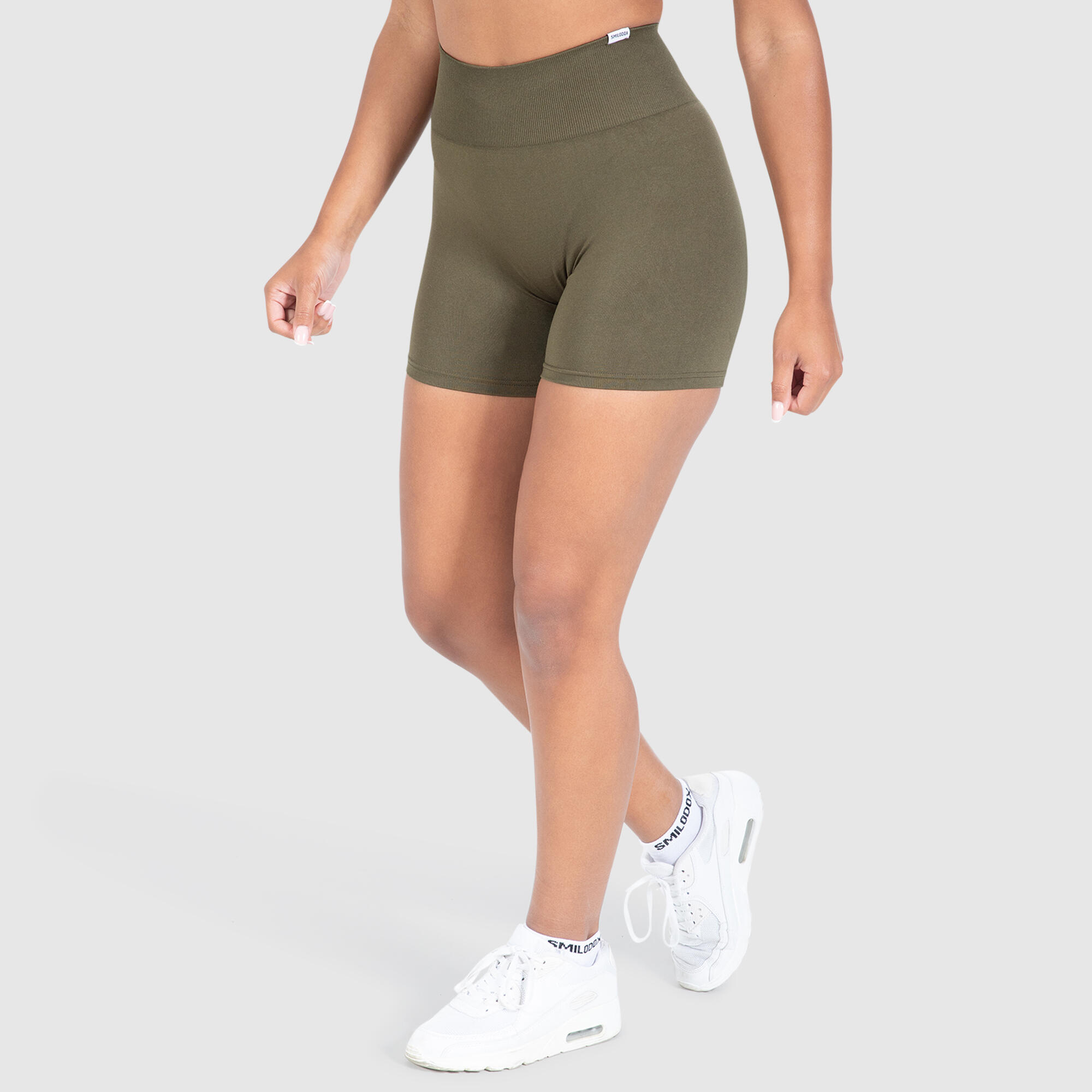 Damen Shorts Amaze Ultra Dunkelkhaki 2/6