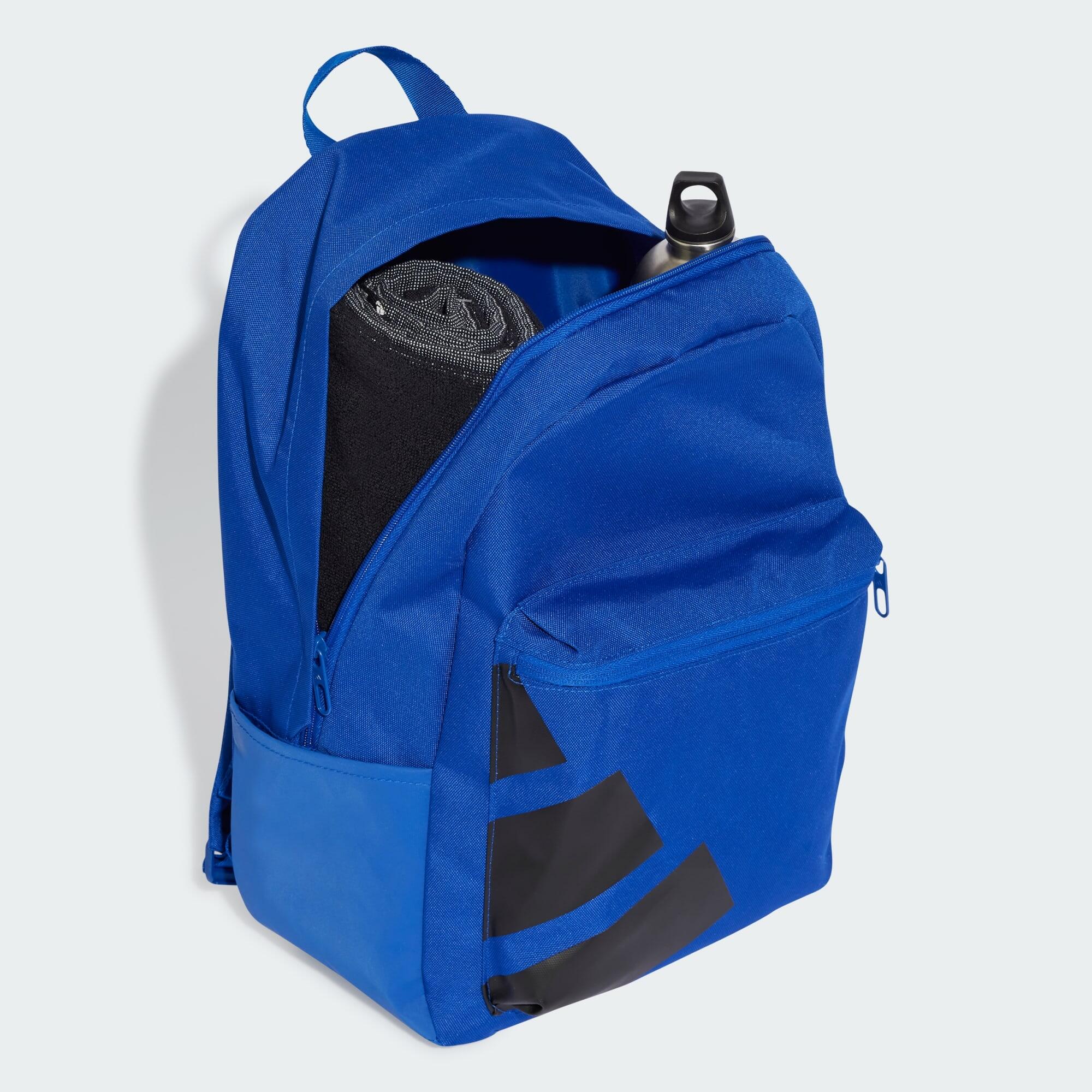 Classic Back-to-School Badge of Sport Rucksack 5/12
