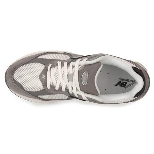 Sapatos de caminhada para homem New Balance 2002 4/5