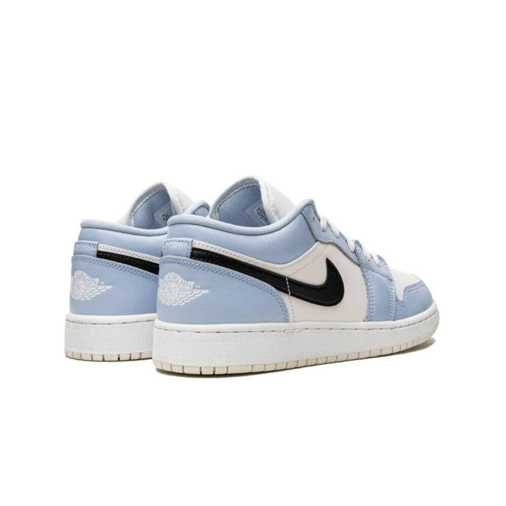 scarpe Air Jordan 1 Low Ice Blue Black 3/4