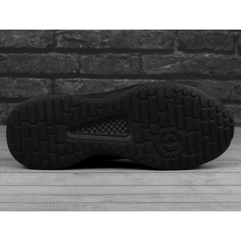 Încălțăminte de antrenament pentru bărbați Under Armour Charged Edge