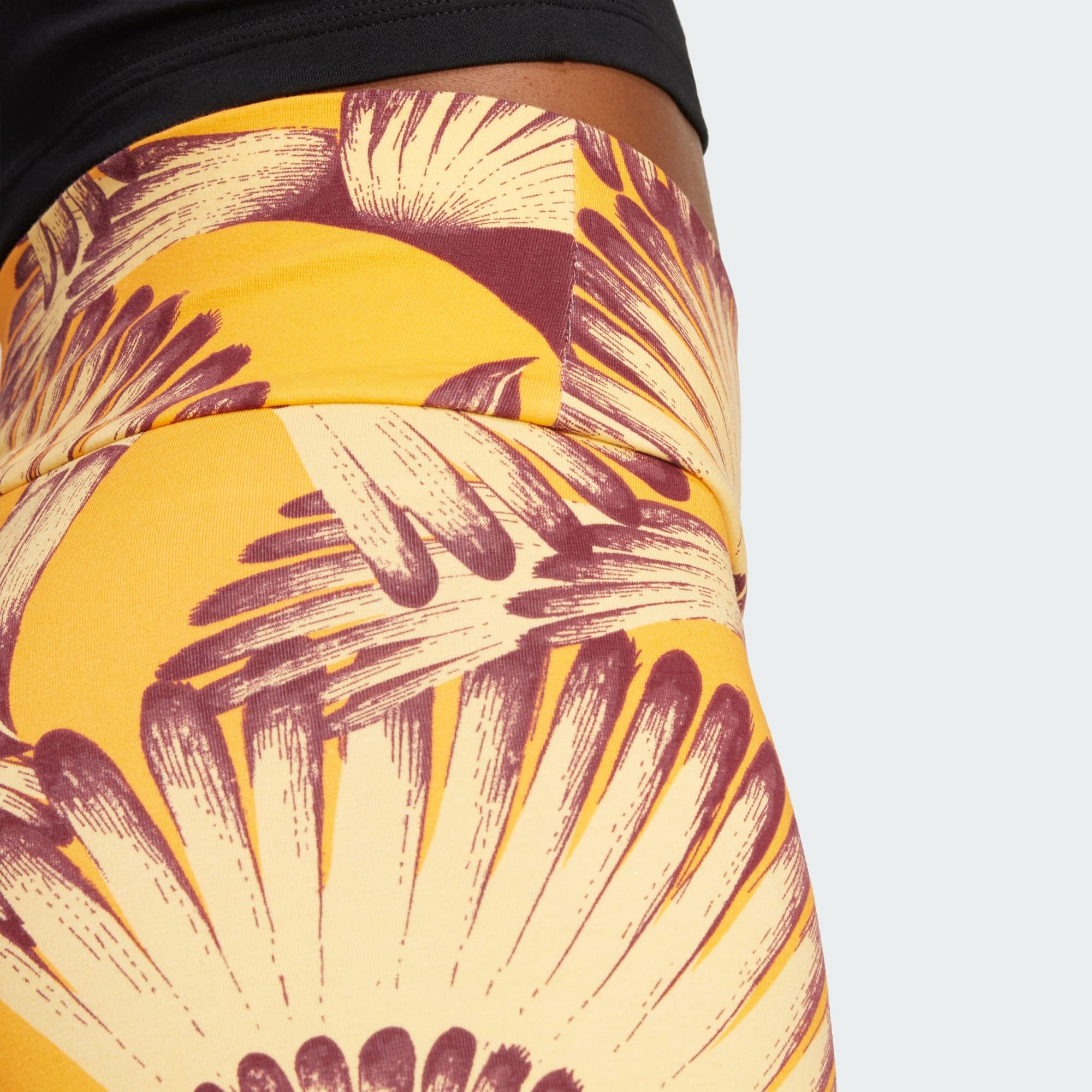 Cycliste adidas x FARM 5/5