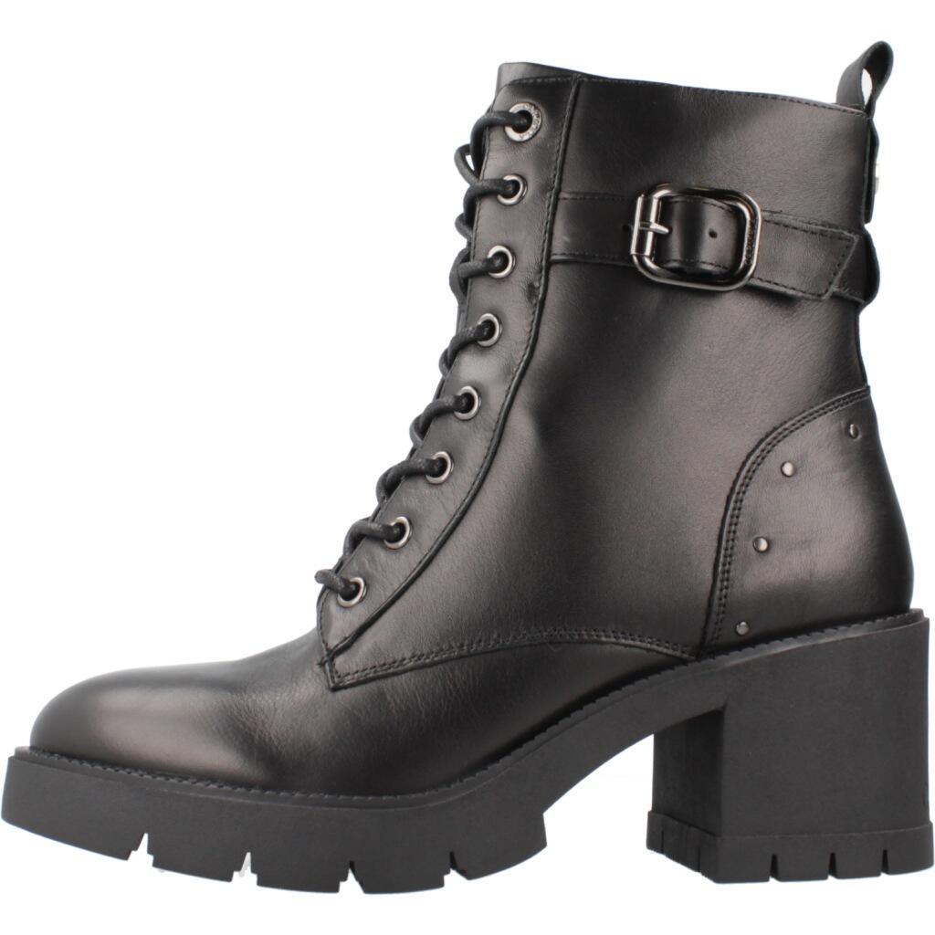 Carmela Modello 16190101c Colore Nero 2/5