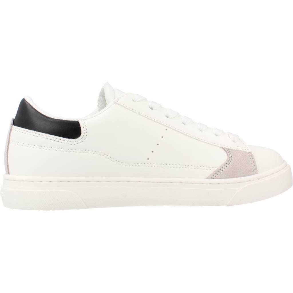 Baskets Levi's Modèle Bryson Couleur Blanc 4/5