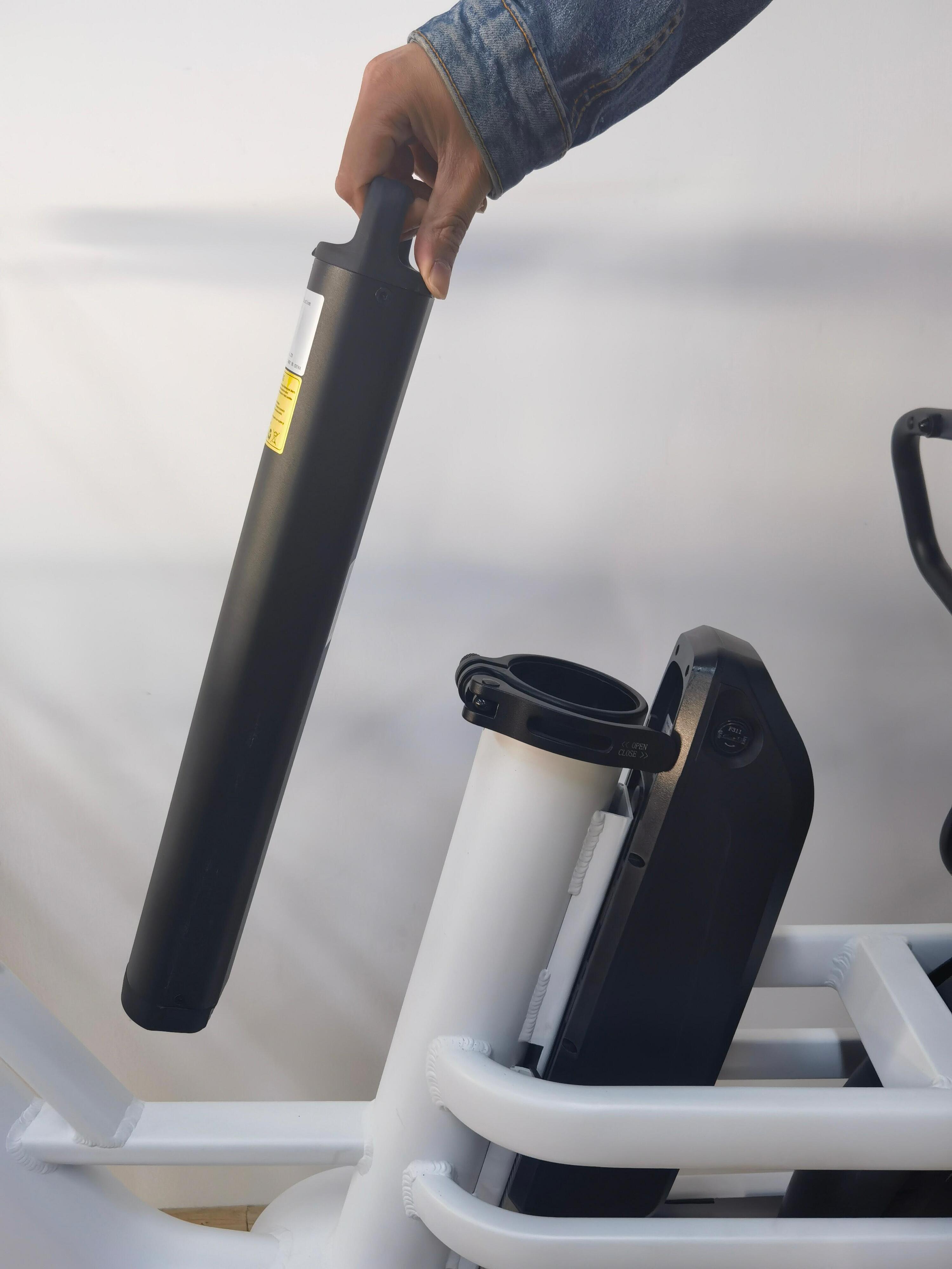 Batterie 2 (additionnelle) 460Wh pour YEEP.ME DAY CARGO (pour le TUBE de SELLE) 2/3