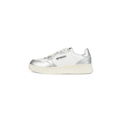 Zapatillas deportivas de estilo baloncesto en piel